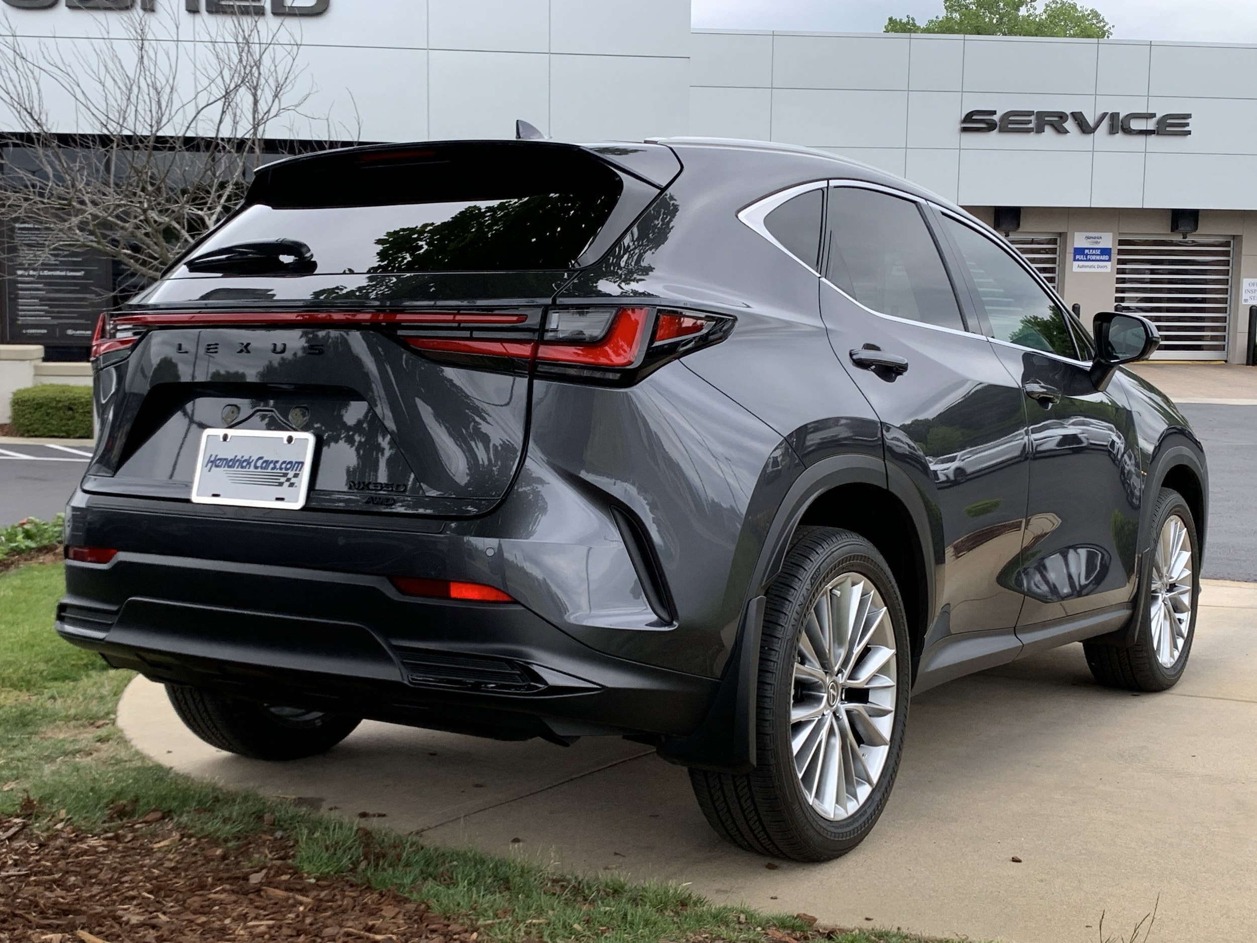 2025 LEXUS NX 350 Premium photo 3