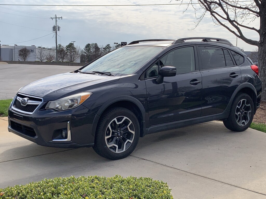 Used 2017 Subaru Crosstrek Limited SUV
