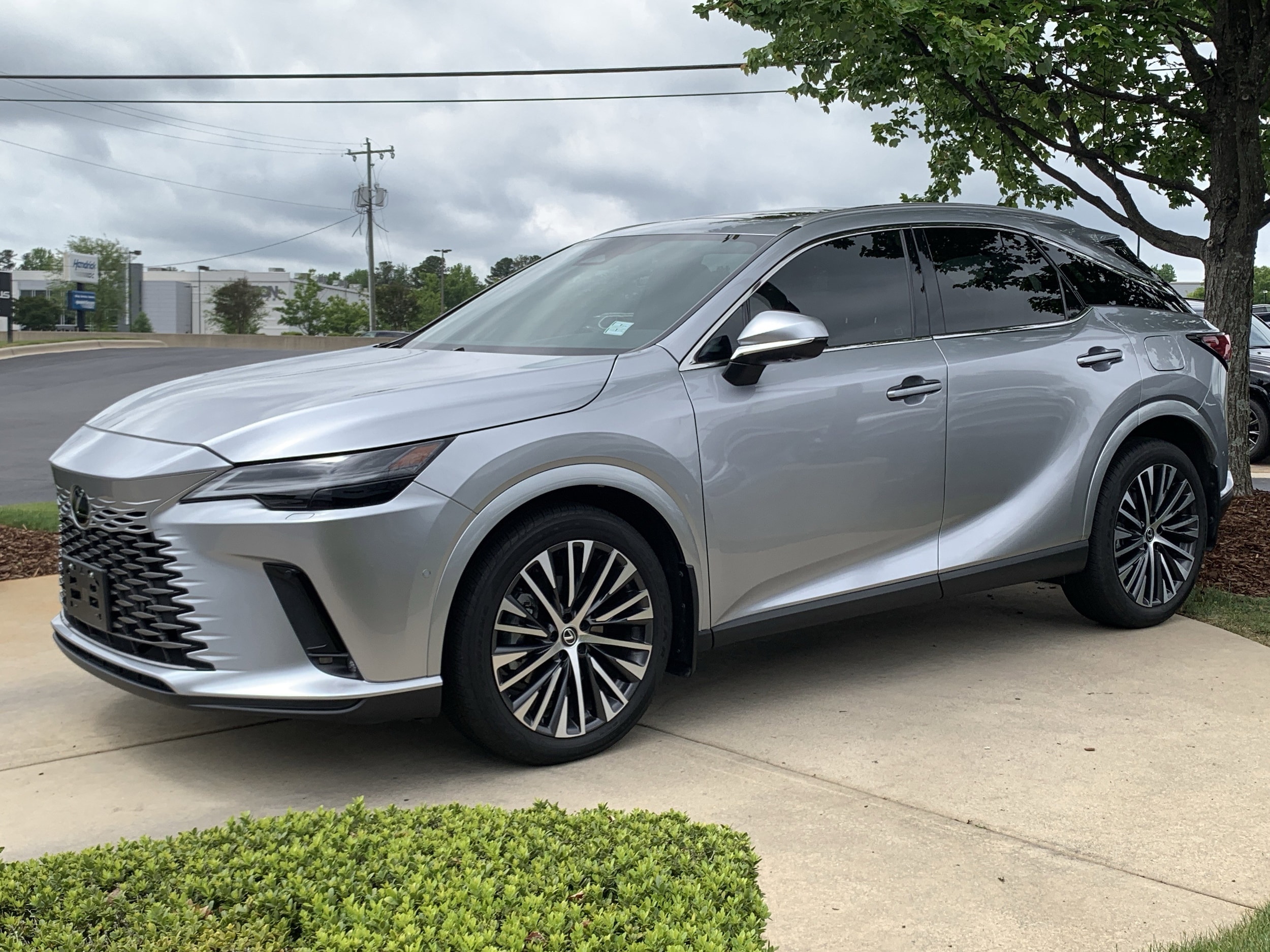 2023 LEXUS RX 350 Premium Plus photo 2