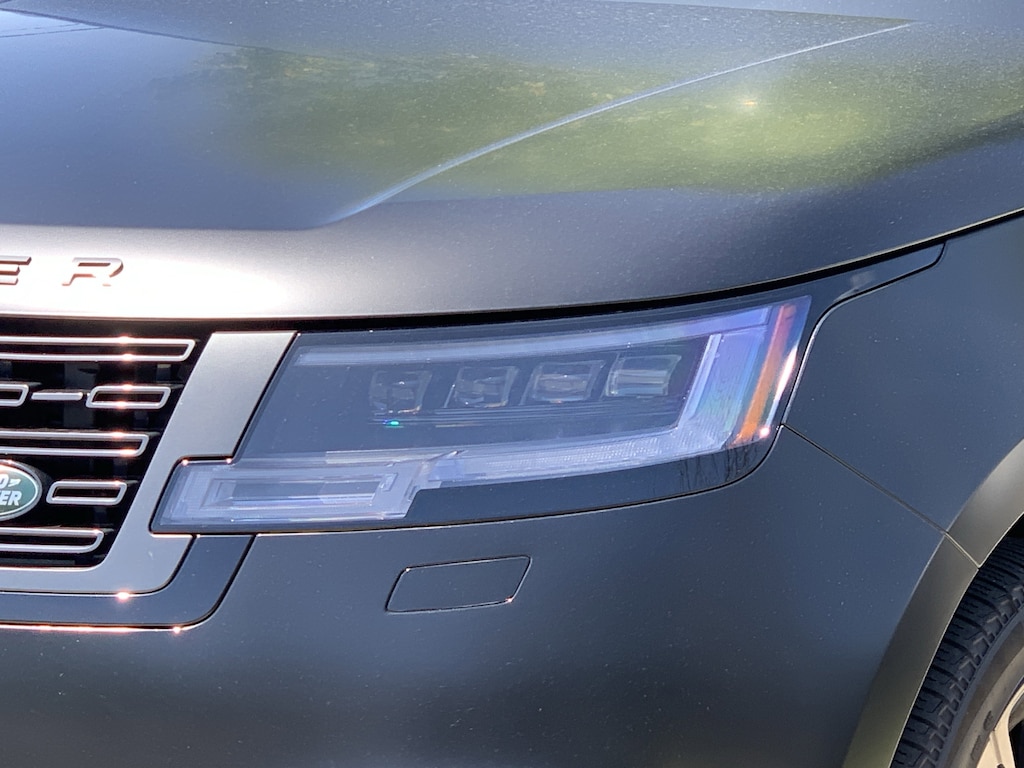 Used 2025 Land Rover Range Rover SE SUV