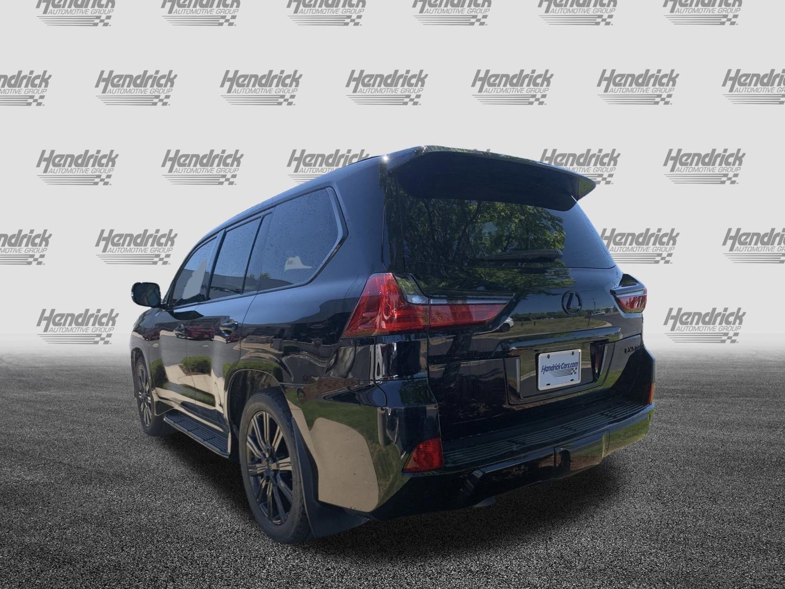 2018 LEXUS LX 570 photo 5