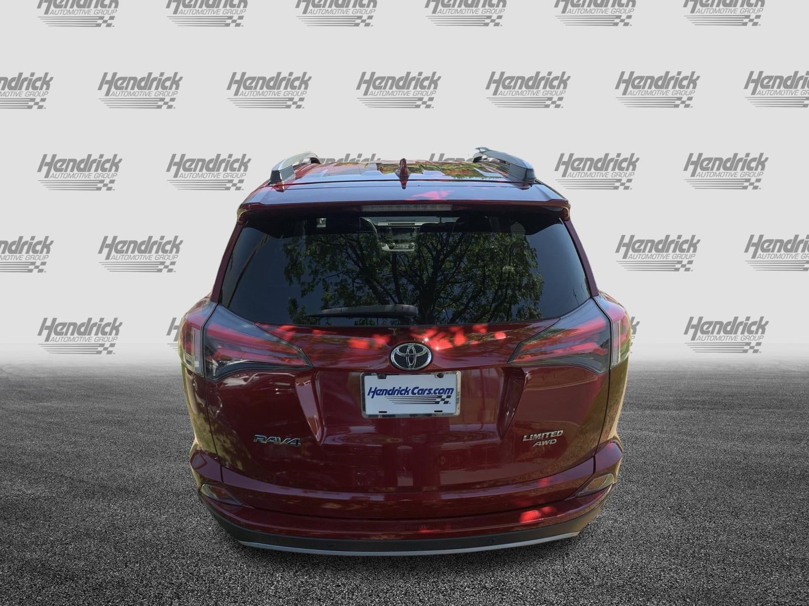 2018 Toyota RAV4 Limited photo 3