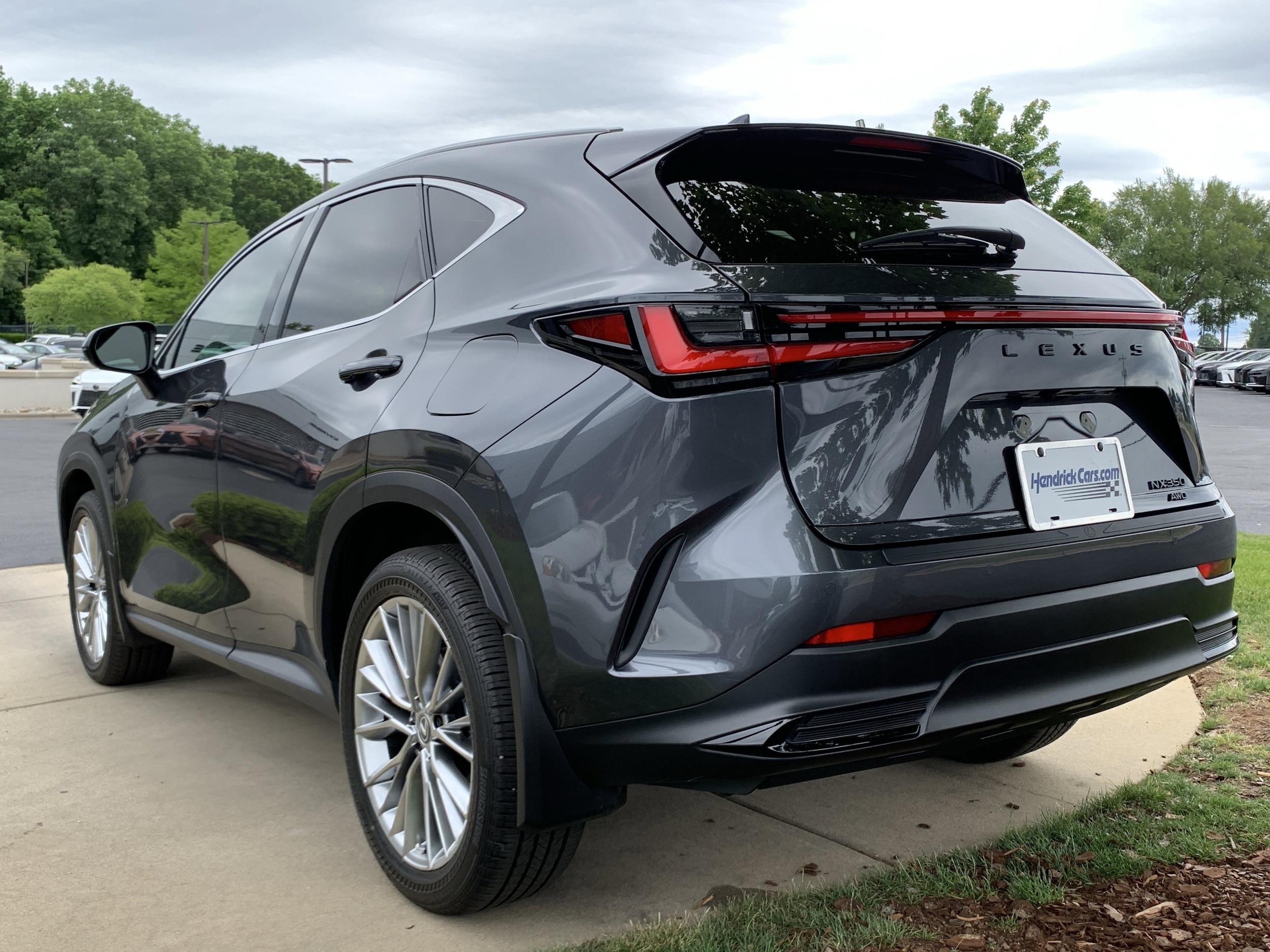 2025 LEXUS NX 350 Premium photo 5