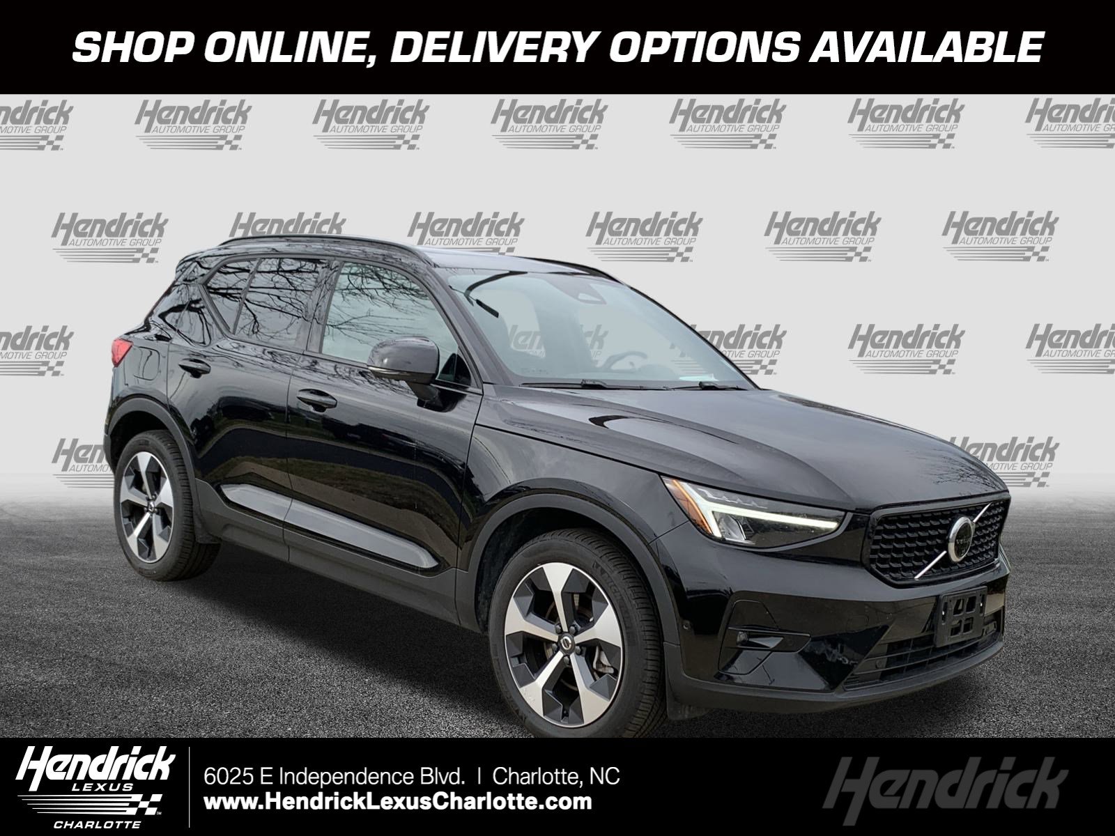 2025 Volvo XC40 Plus's photo
