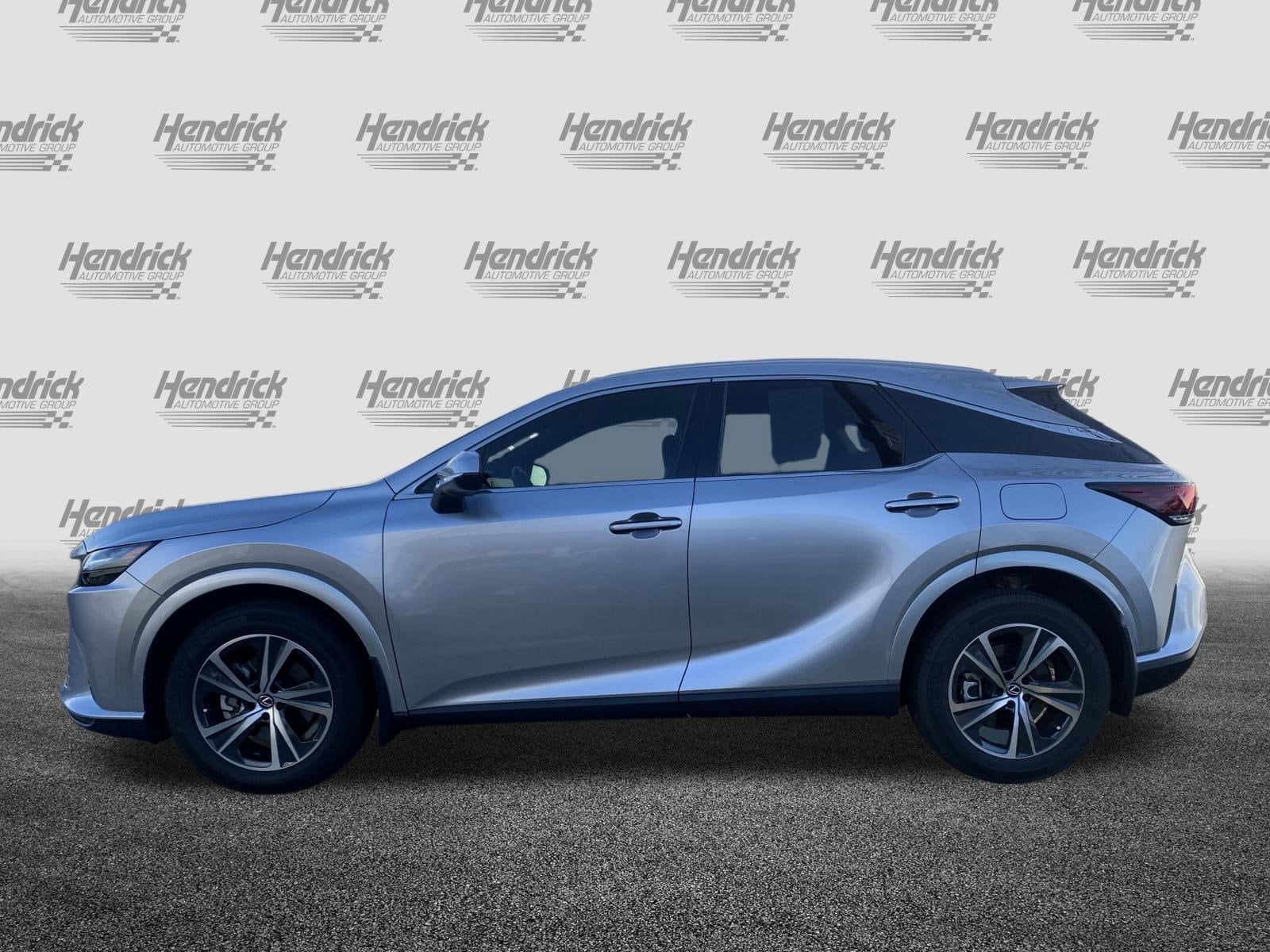 2025 LEXUS RX 350 Premium photo 4