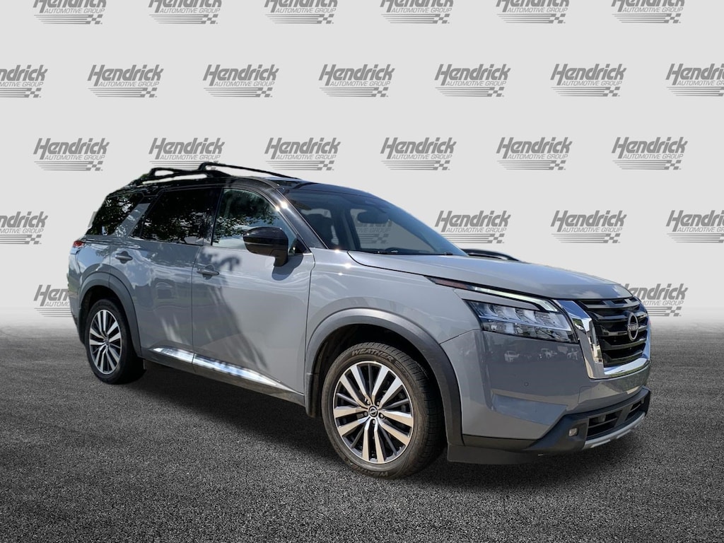 Used 2022 Nissan Pathfinder Platinum SUV