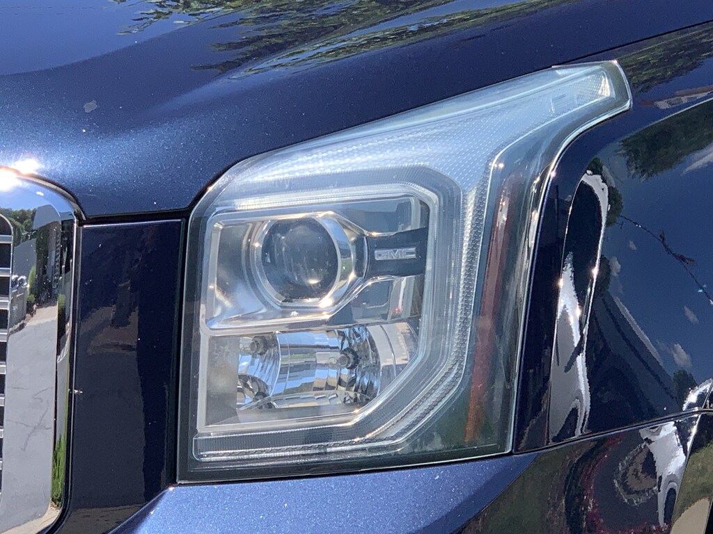 Used 2018 GMC Yukon Denali SUV