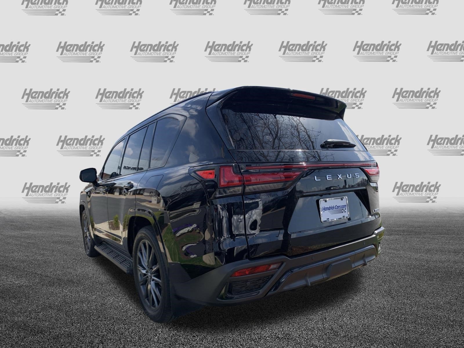 2024 LEXUS LX 600 600 F SPORT photo 6