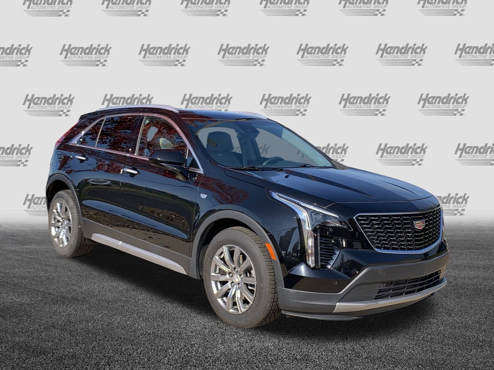 2020 Cadillac XT4 Premium Luxury photo 2