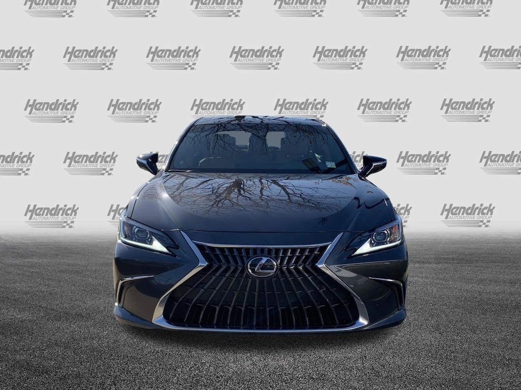 Used 2025 Lexus ES 350 Sedan