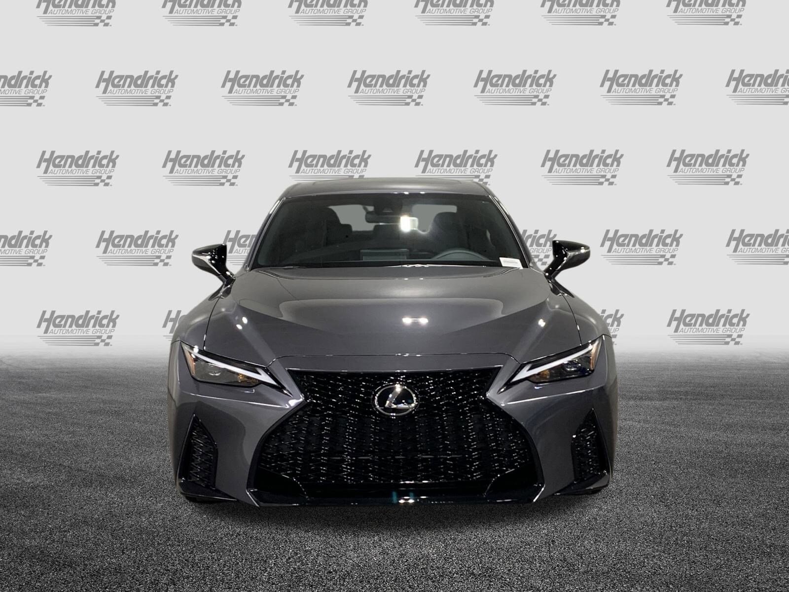 2025 Lexus IS 350 F SPORT photo 3