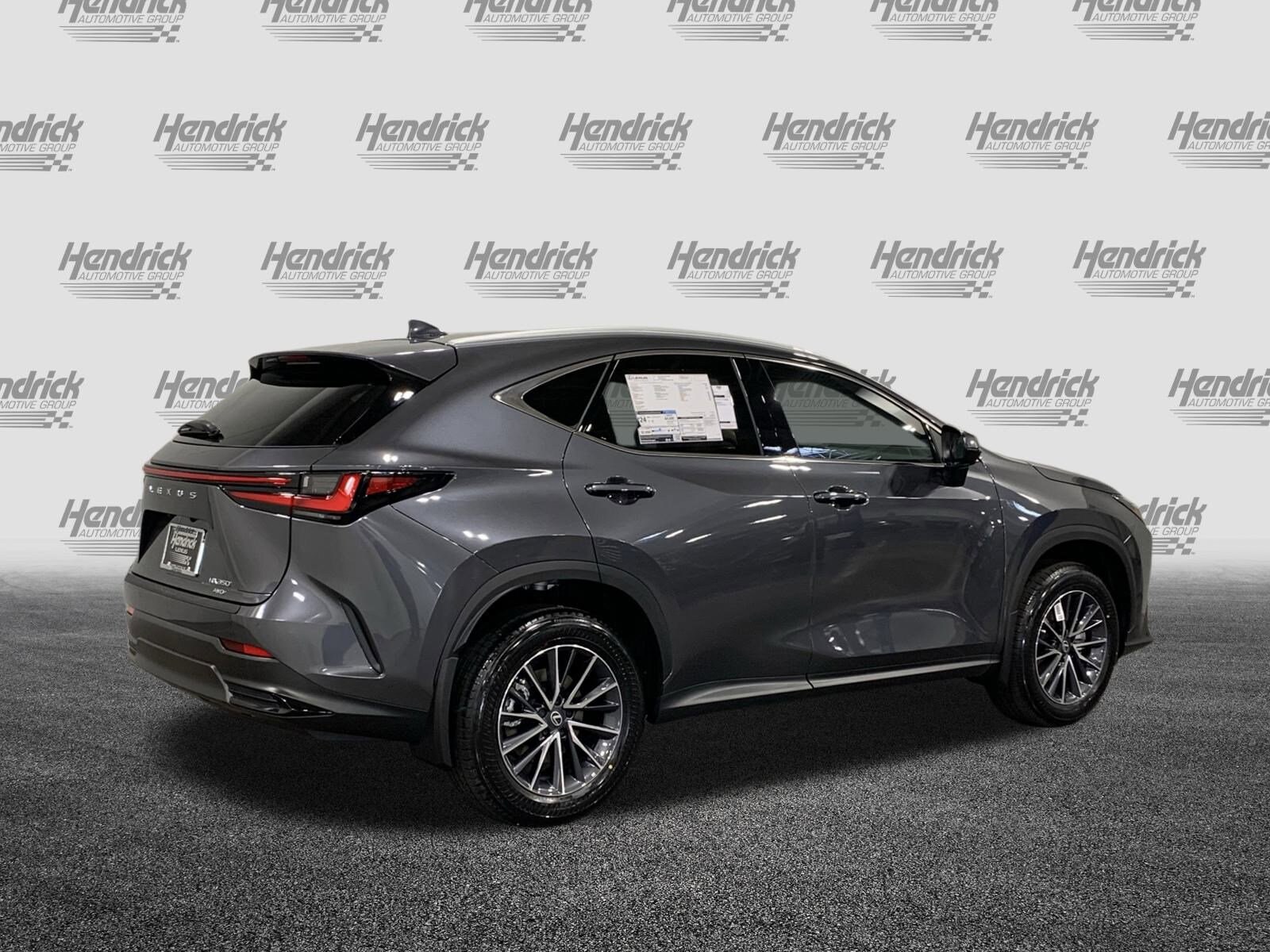 2026 Lexus NX 350 Premium photo 4