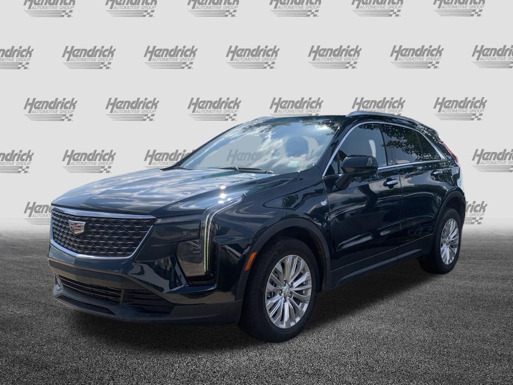 Used 2024 CADILLAC XT4 FWD Luxury SUV