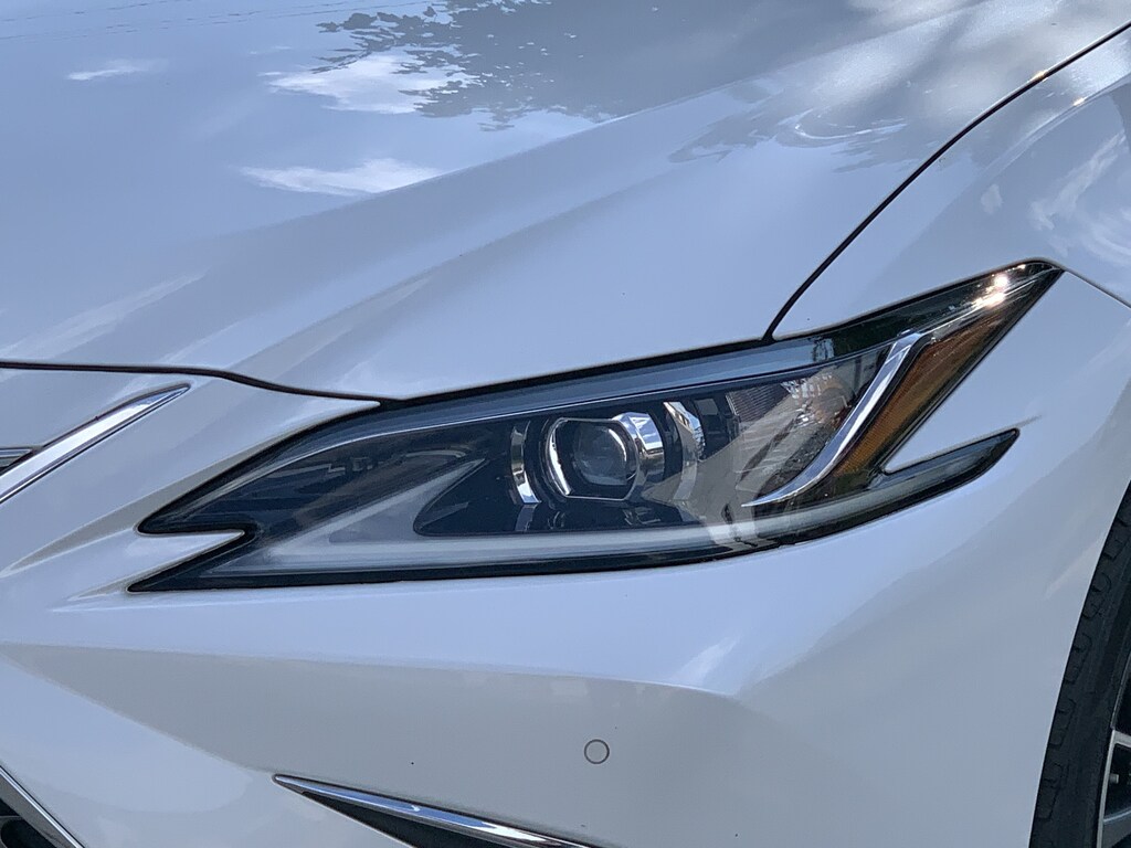 Used 2022 Lexus ES 350 Sedan