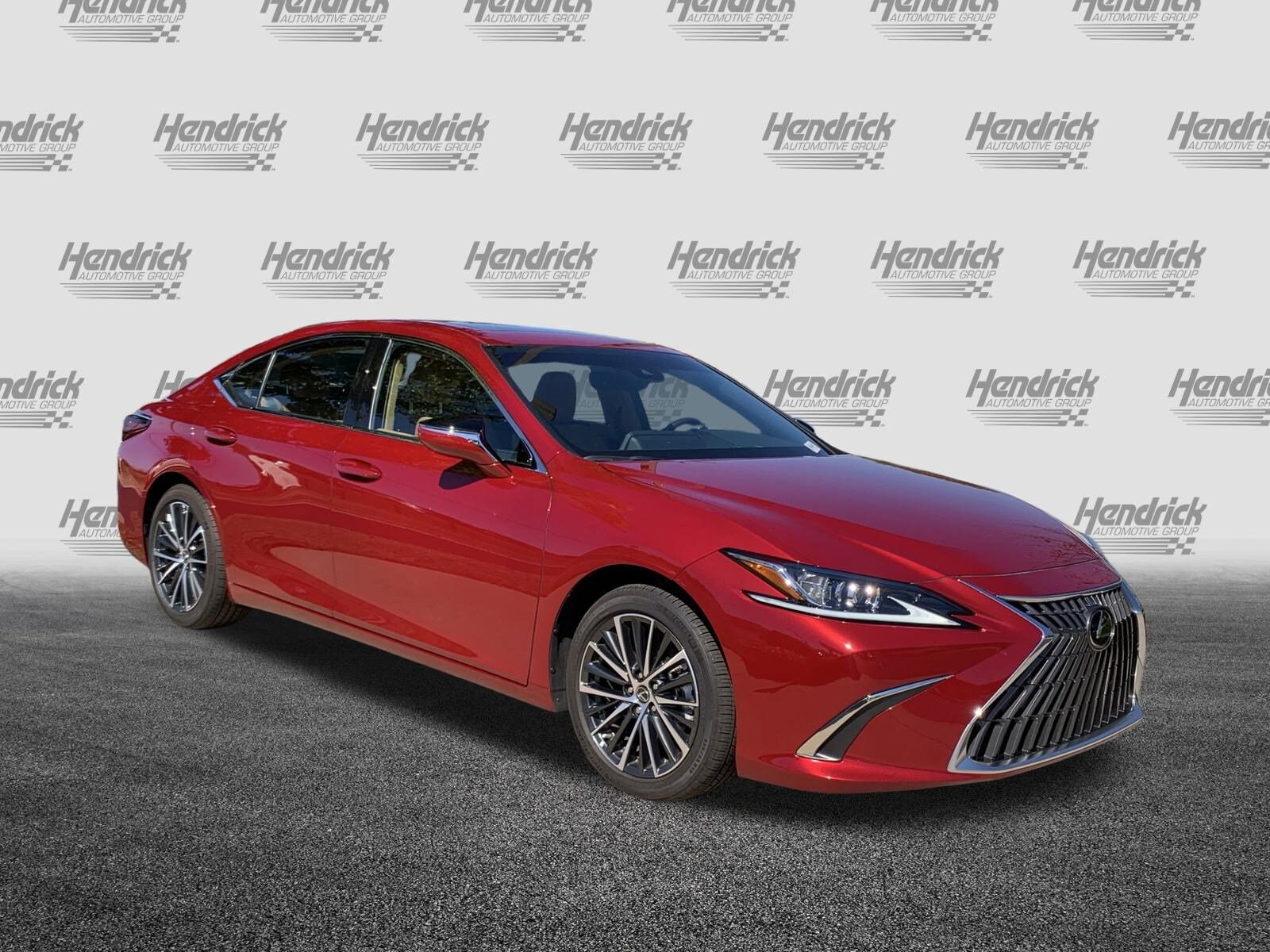 2025 Lexus ES 350 photo 2