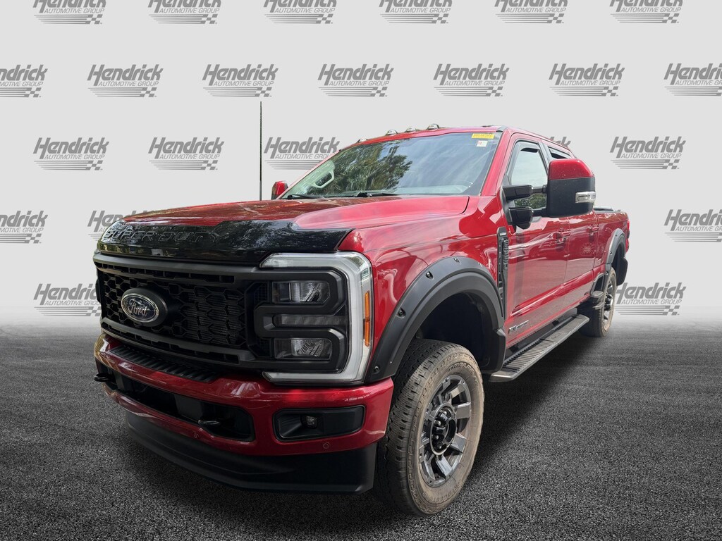Used 2023 Ford Super Duty F-250 SRW LARIAT Truck Crew Cab