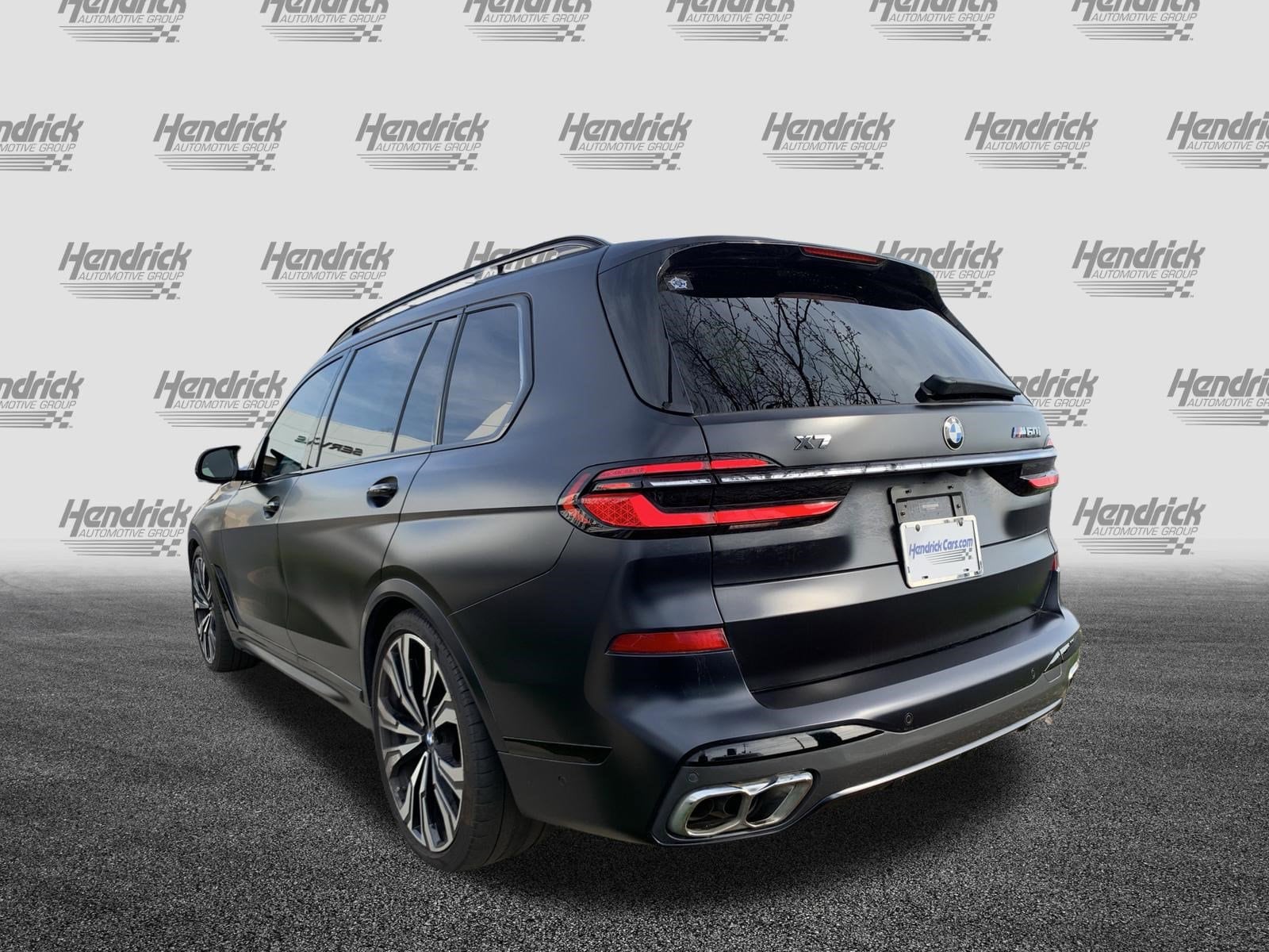 2023 BMW X7 M60i photo 5