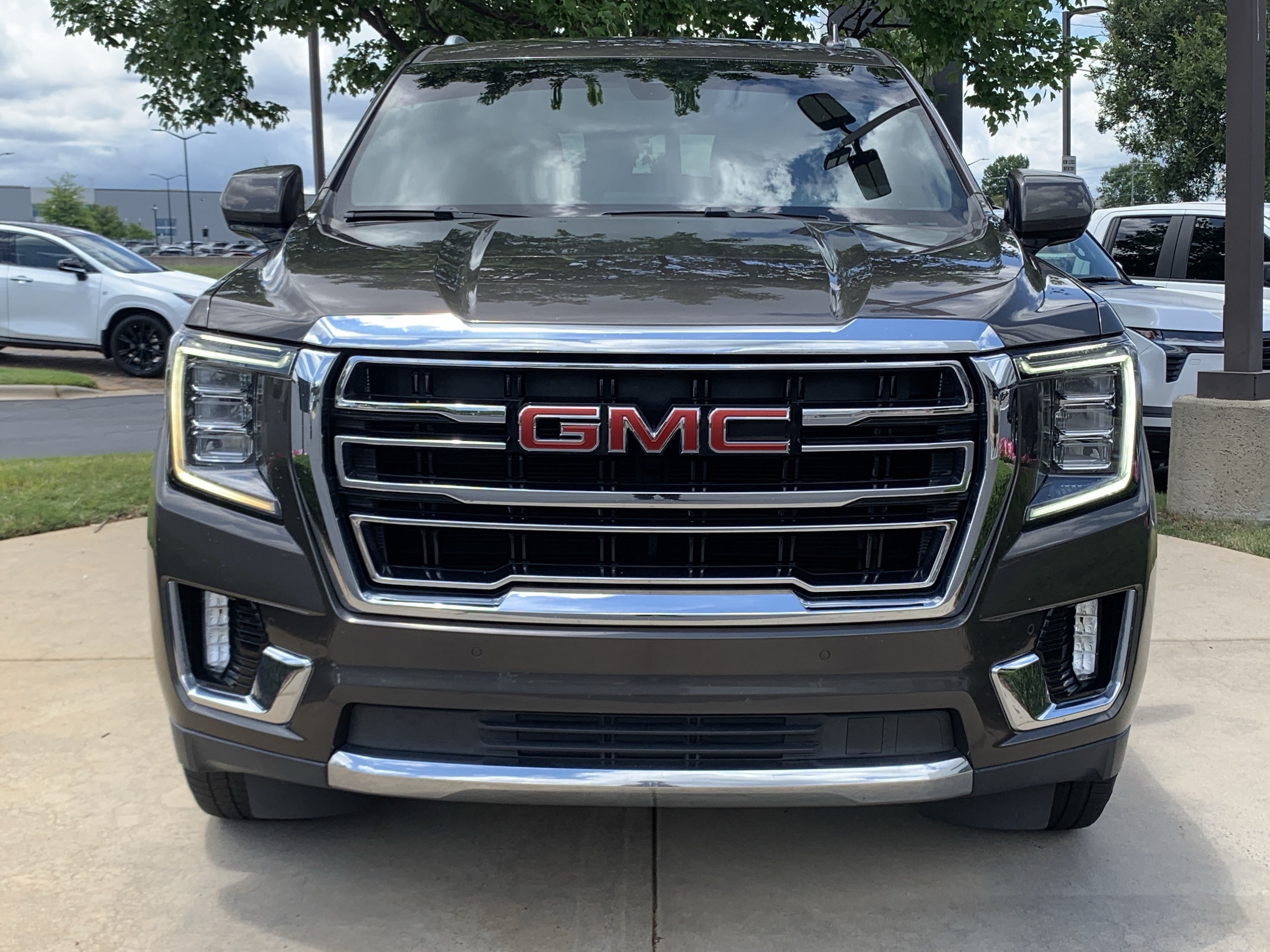 GMC Yukon XL SLT