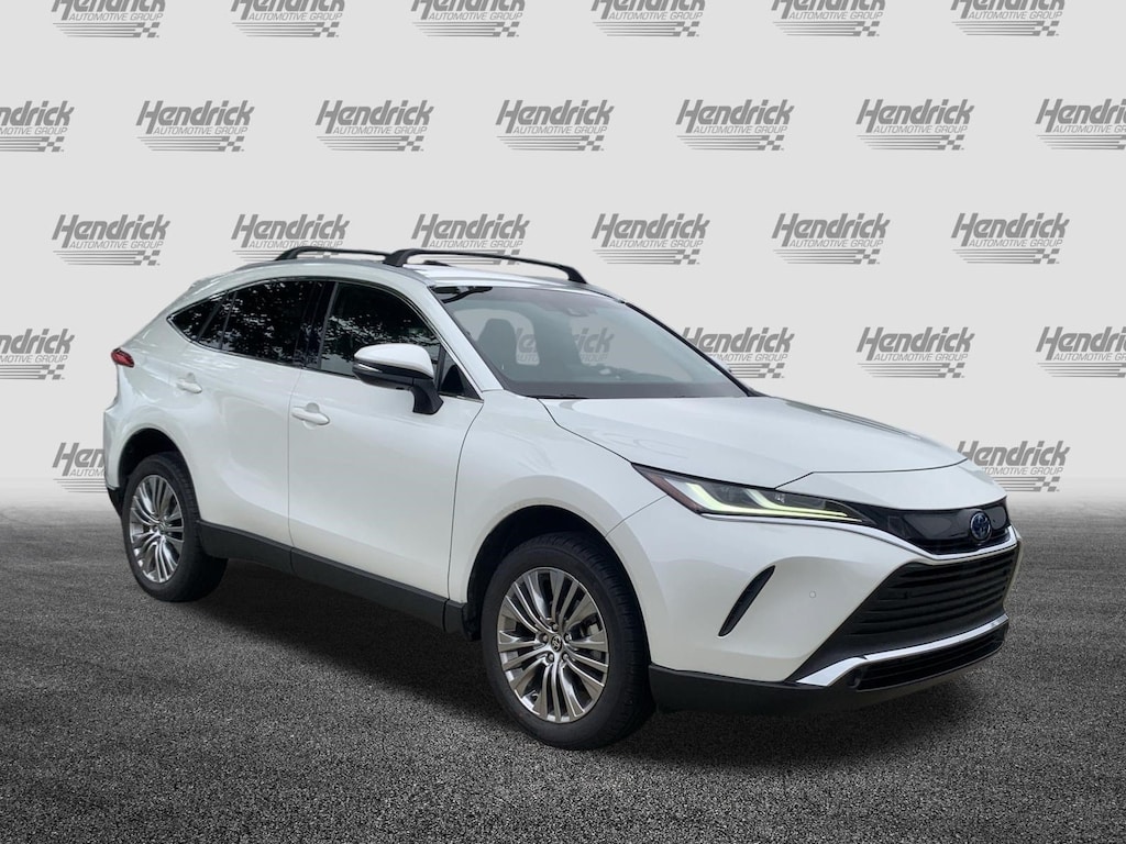 Used 2022 Toyota Venza XLE SUV