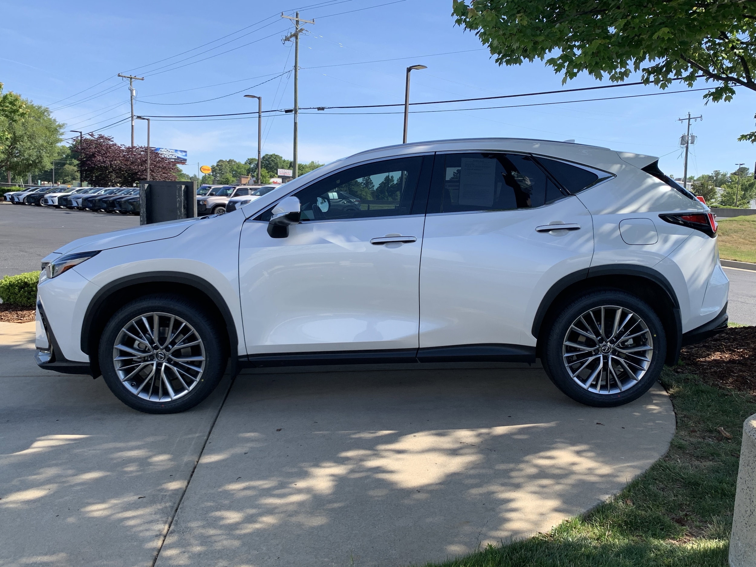 2025 LEXUS NX 350 Premium photo 5