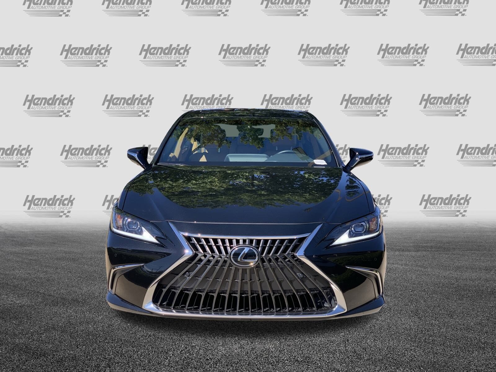 2025 Lexus ES 350 photo 3