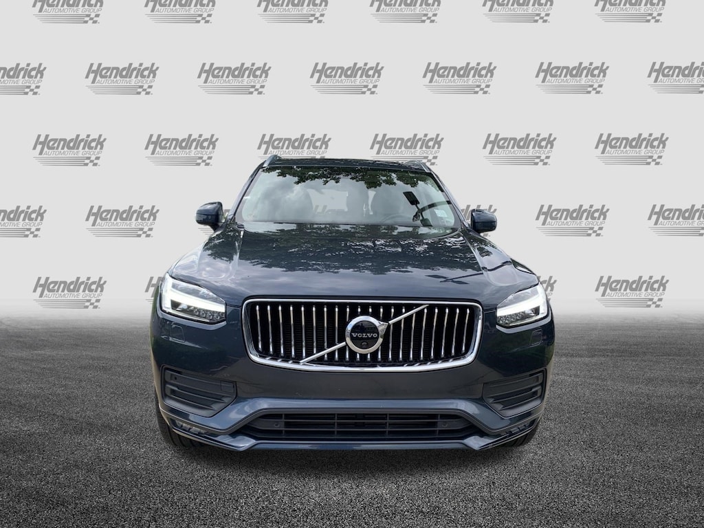 Used 2020 Volvo XC90 Momentum SUV