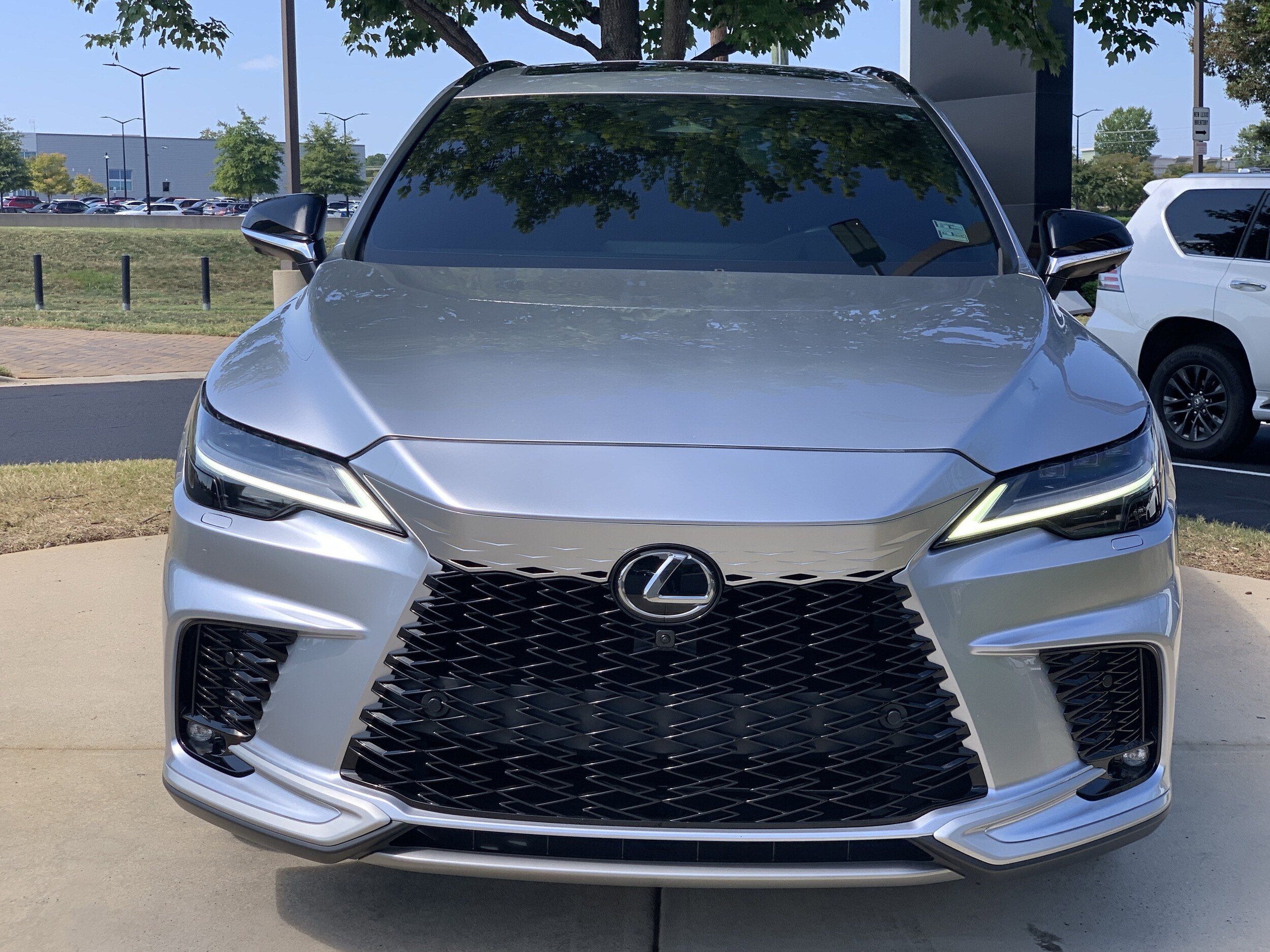 2024 Lexus RX 350 F SPORT Handling photo 3