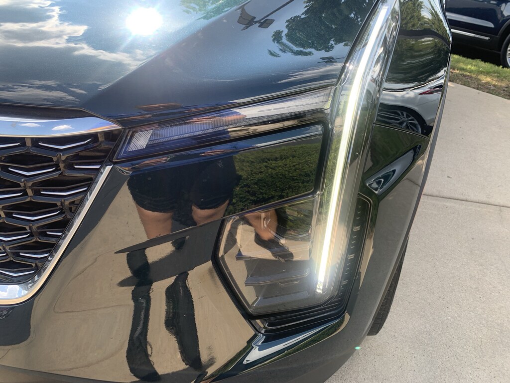 Used 2024 CADILLAC XT4 FWD Luxury SUV