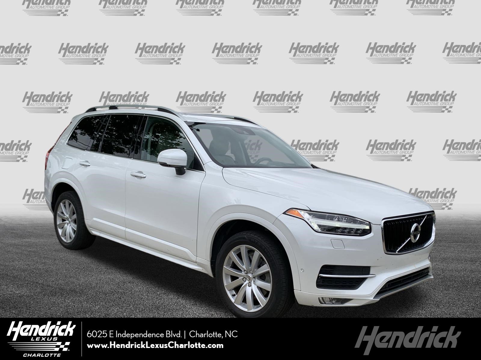 2019 Volvo XC90 T6 Momentum AWD's photo