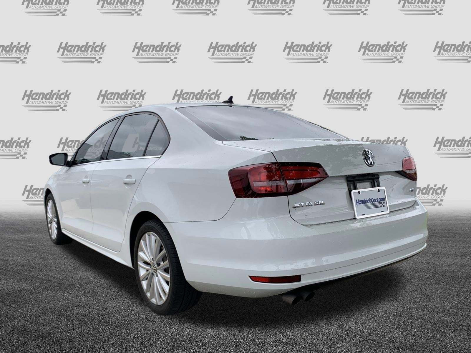 2016 Volkswagen Jetta Sedan 1.8T SEL photo 5