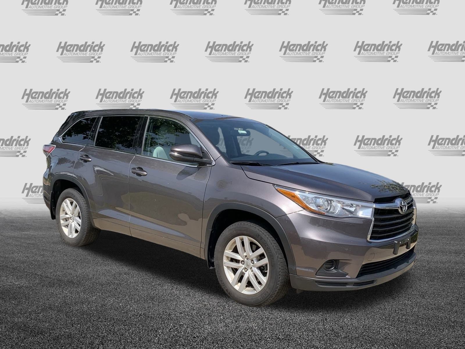 Used 2015 Toyota Highlander LE Plus with VIN 5TDBKRFH8FS178491 for sale in Charlotte, NC