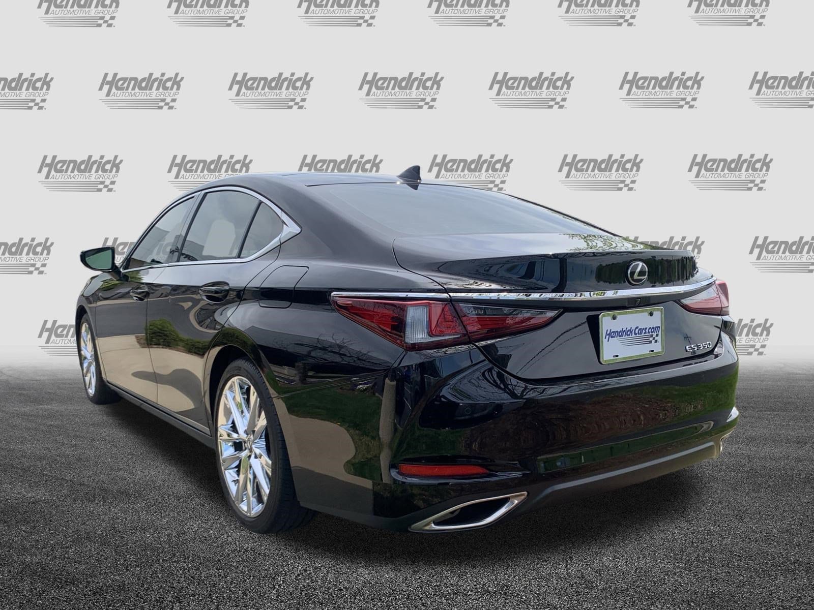 2019 LEXUS ES 350 Luxury photo 6