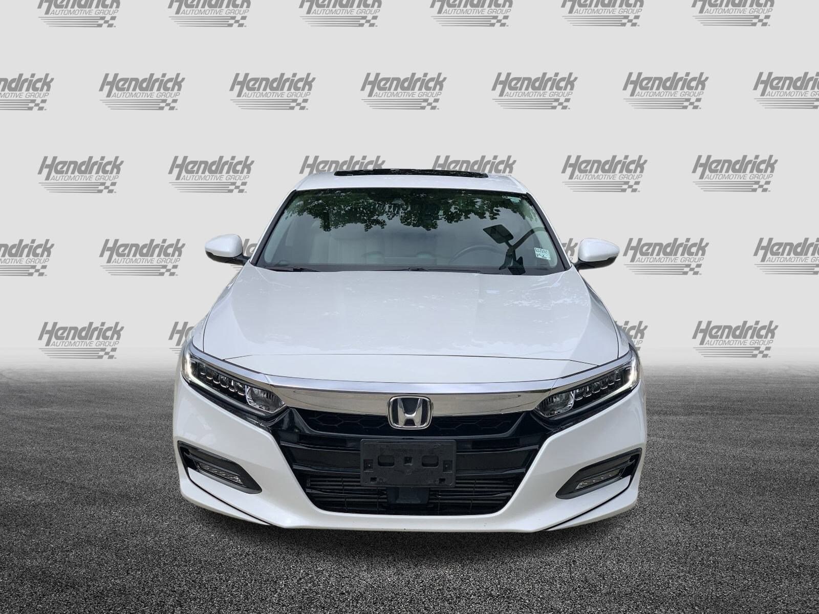 2019 Honda Accord EX-L 2.0T photo 3
