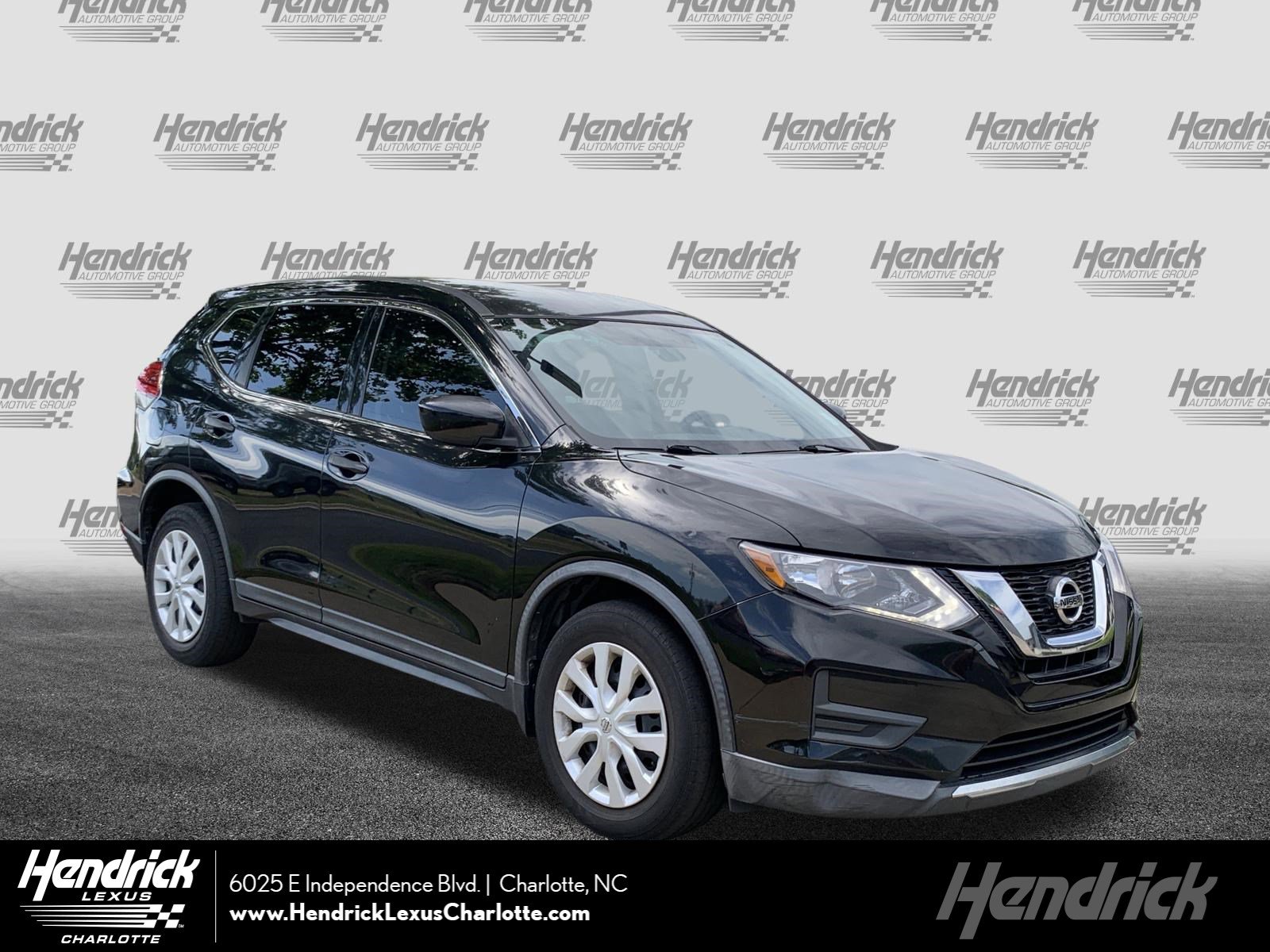 2017 Nissan Rogue S FWD's photo