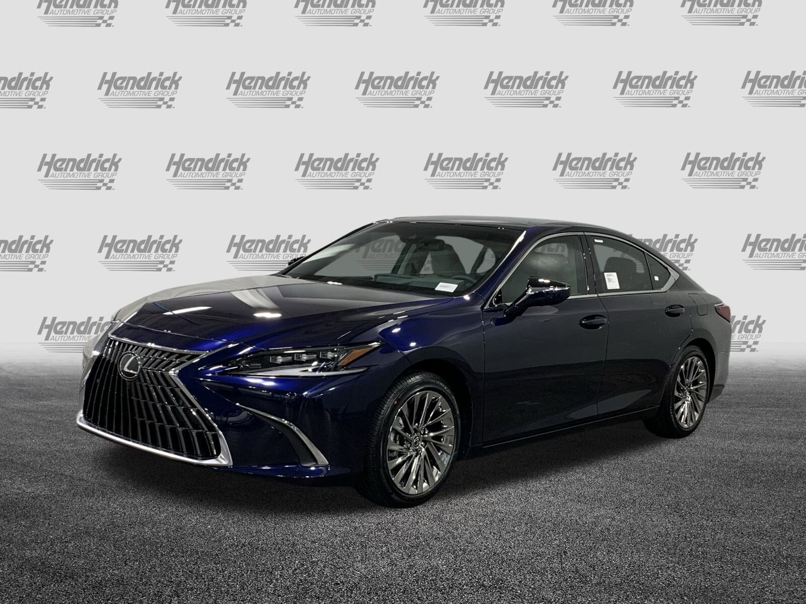 2025 Lexus ES 350 Ultra Luxury photo 3