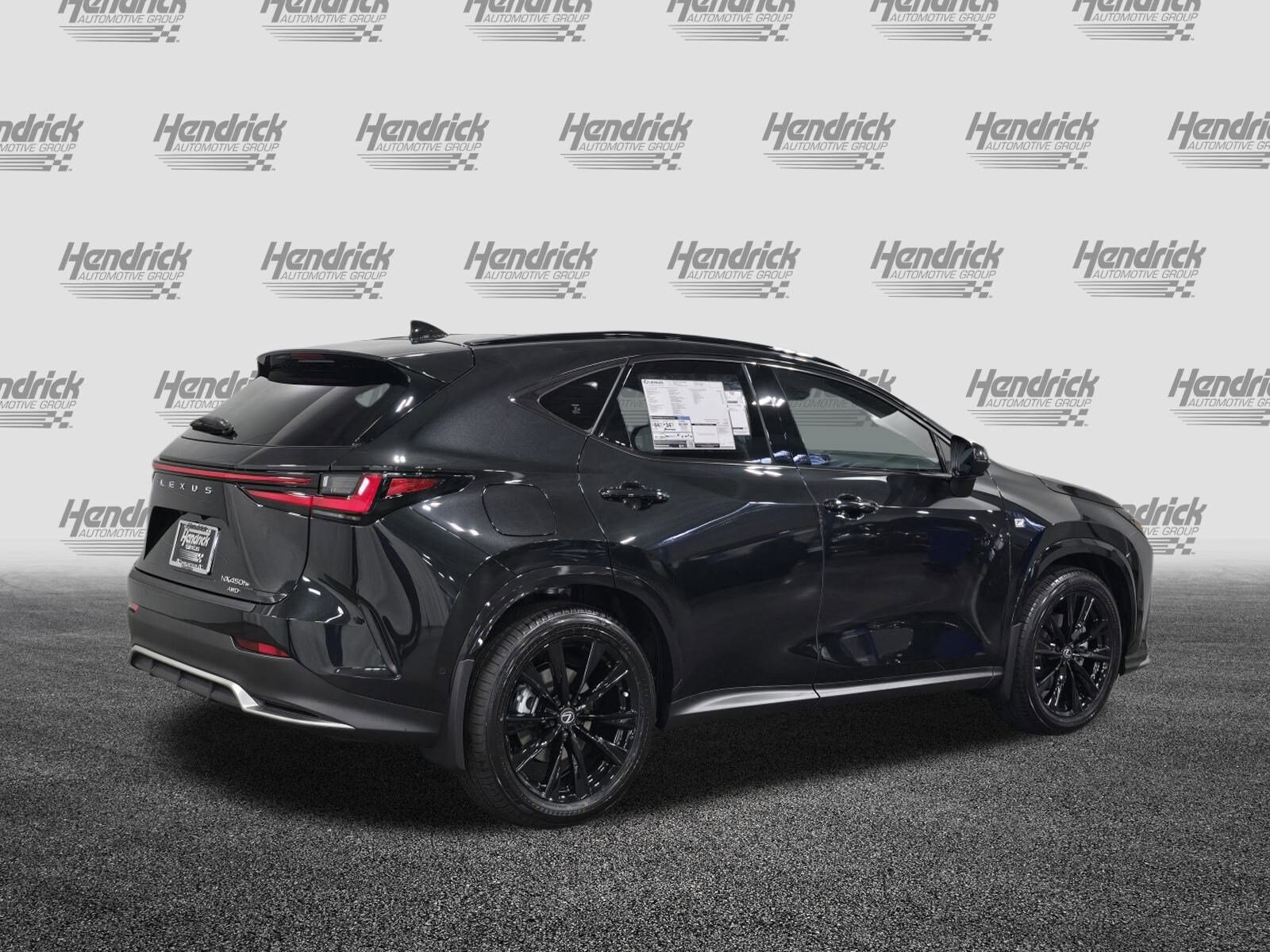 2026 Lexus NX 450h+ F SPORT Handling photo 4