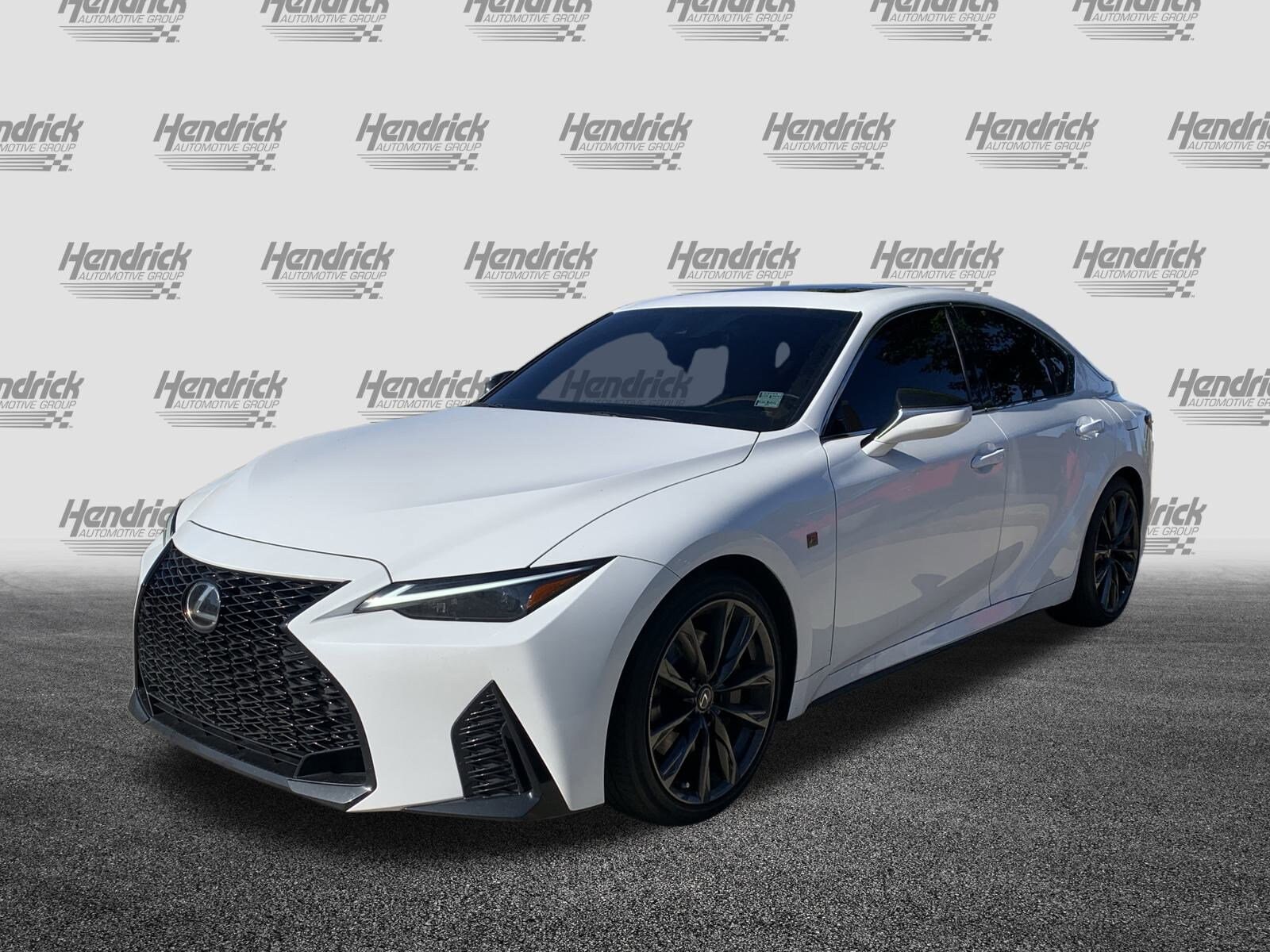 2024 Lexus IS 350 F SPORT photo 4
