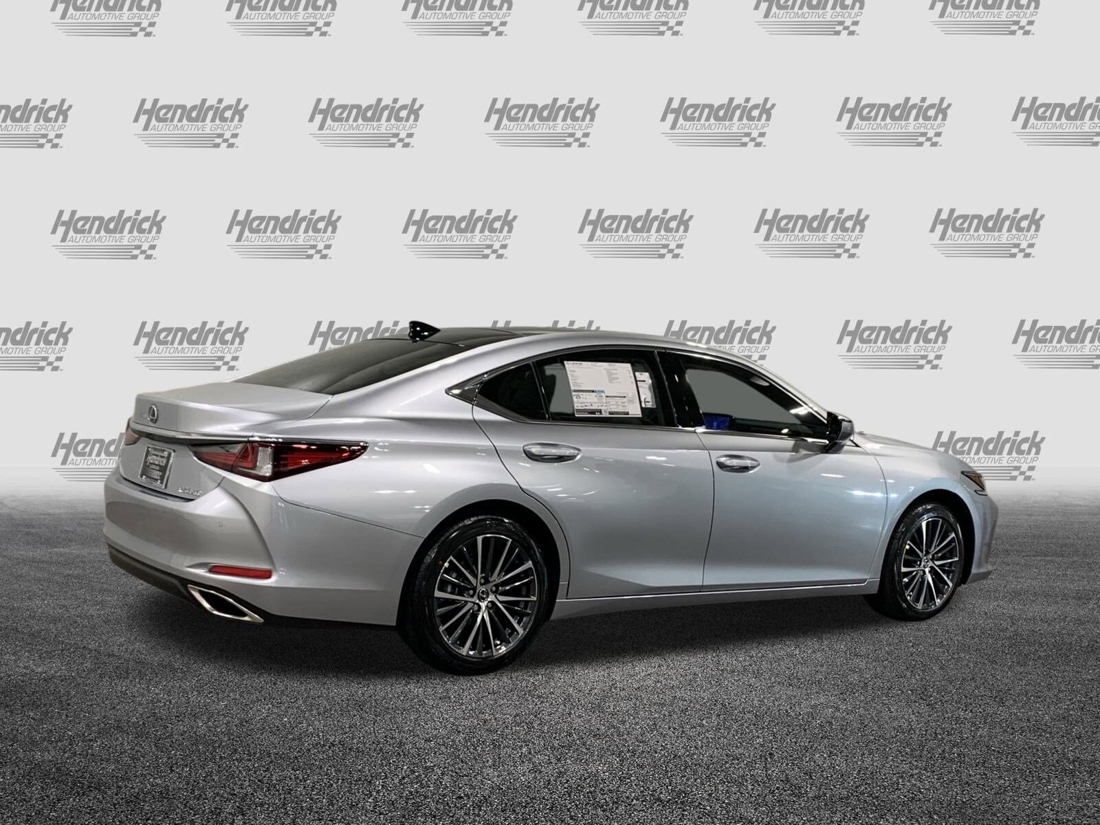 2025 Lexus ES 350 Base photo 4
