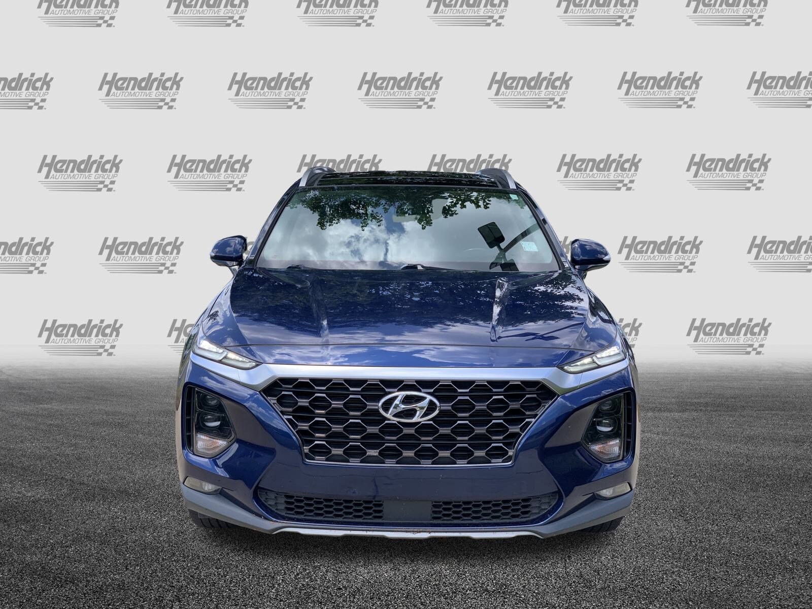 2020 Hyundai Santa Fe SEL photo 3
