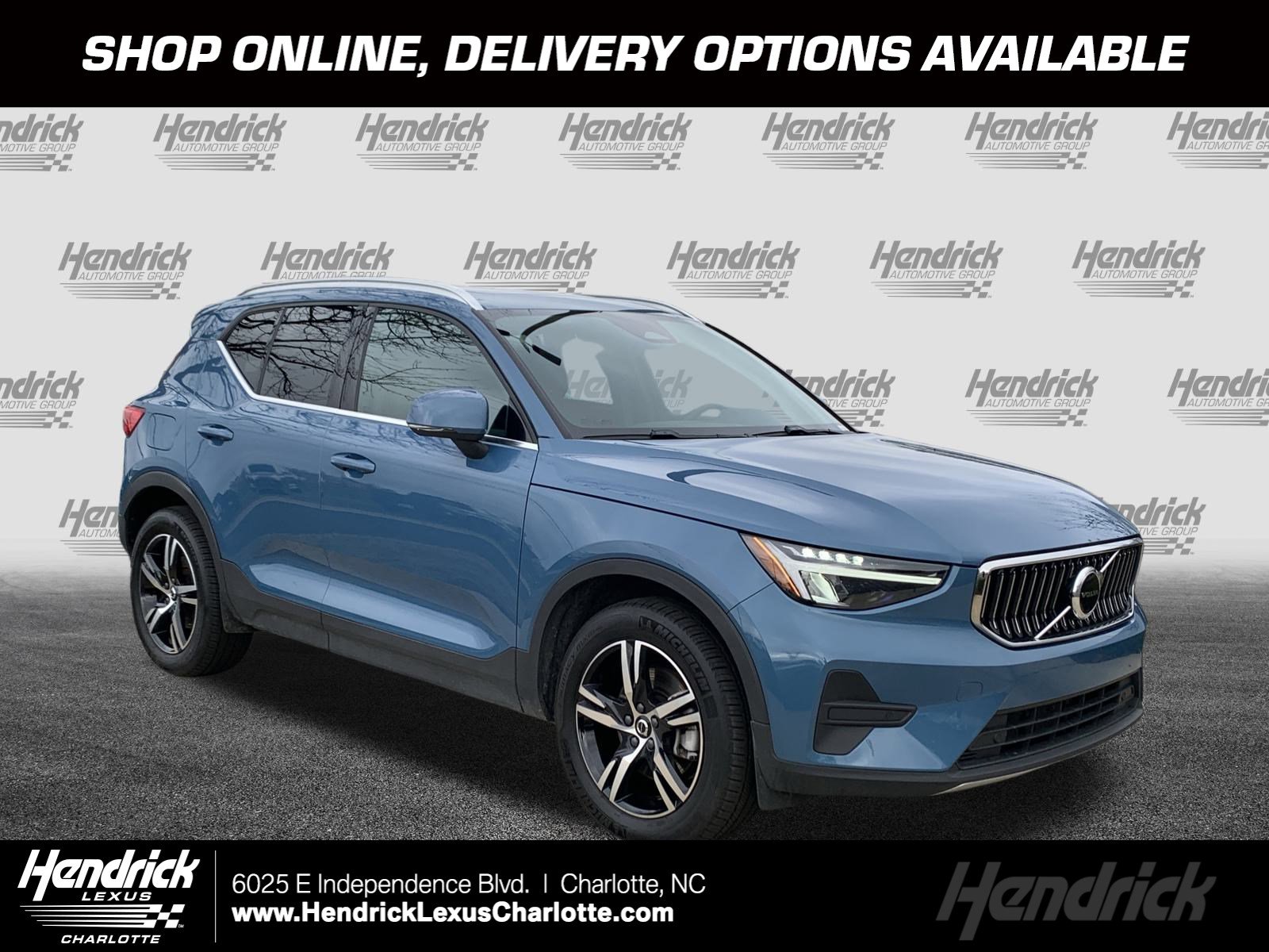 2025 Volvo XC40