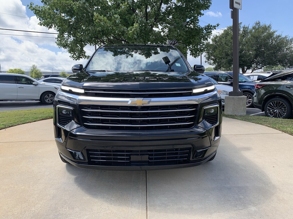 Used 2025 Chevrolet Traverse AWD High Country SUV