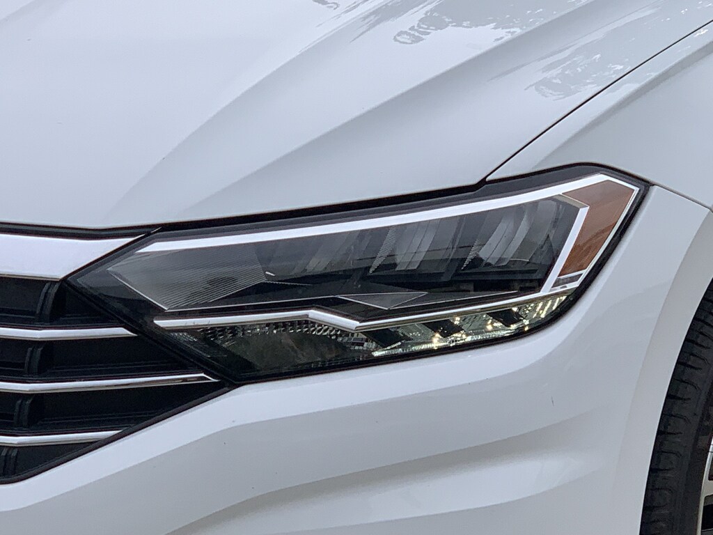 Used 2019 Volkswagen Jetta SE Sedan
