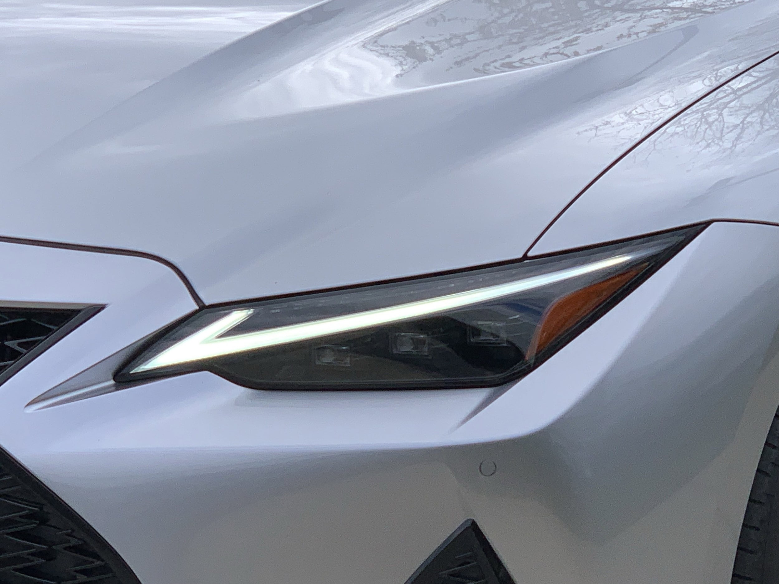 2025 LEXUS IS 500 500 F SPORT Performance photo 4