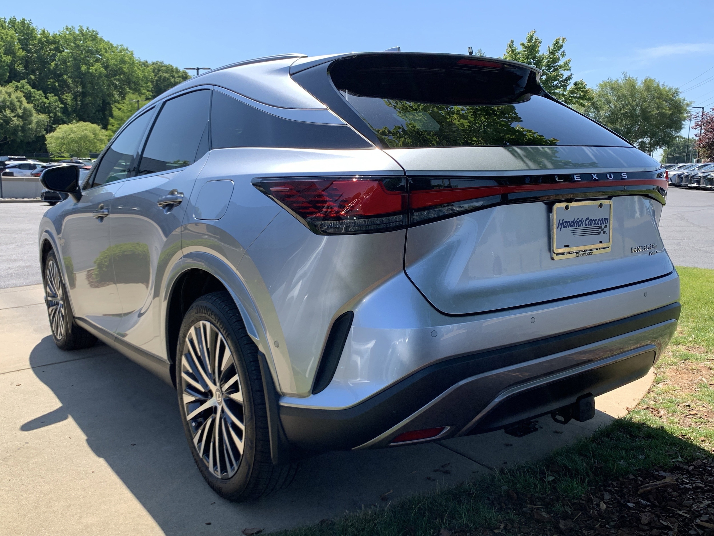 2026 LEXUS RX 350h Premium+ photo 5