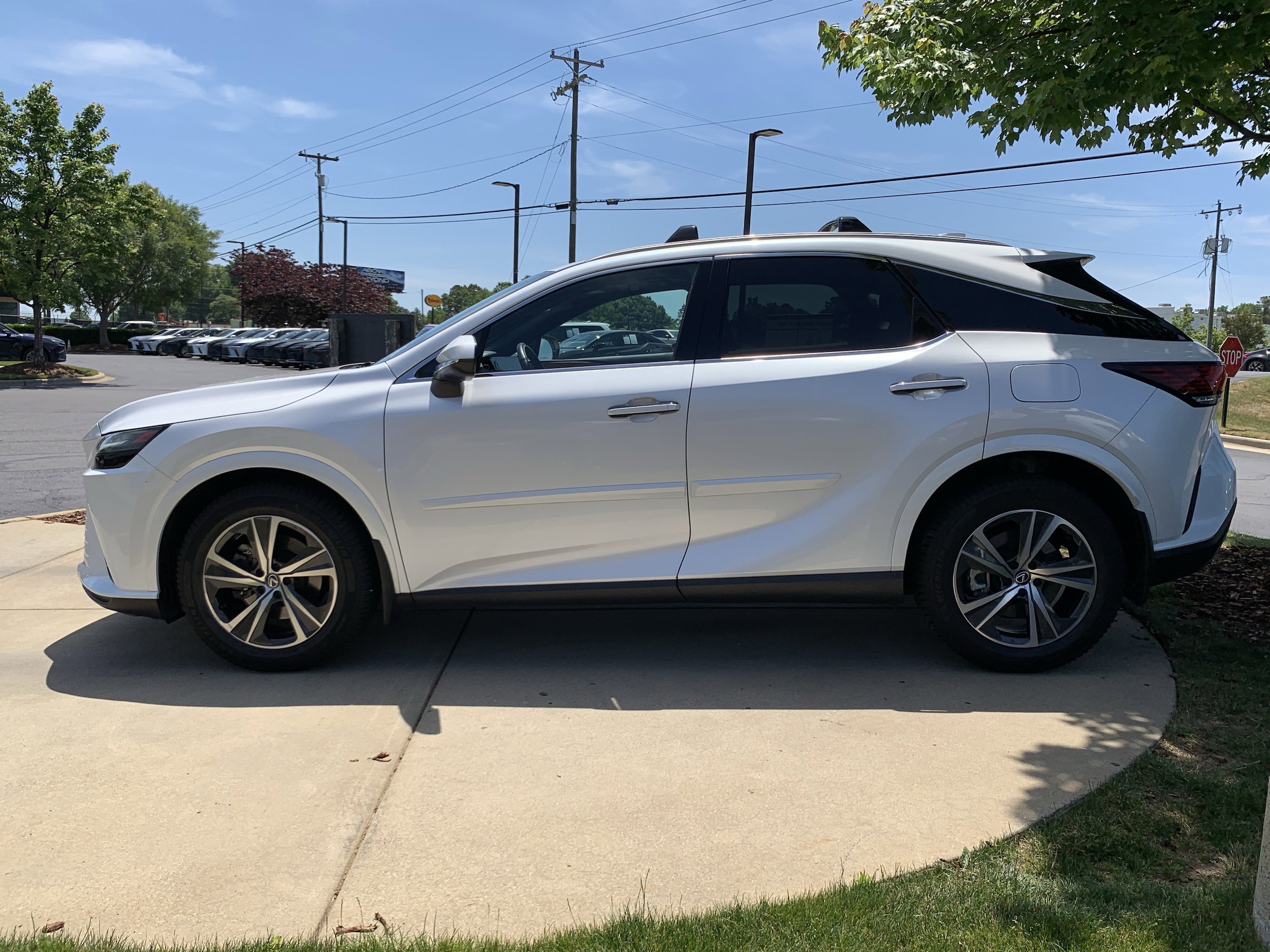 2023 LEXUS RX 350 Premium photo 4
