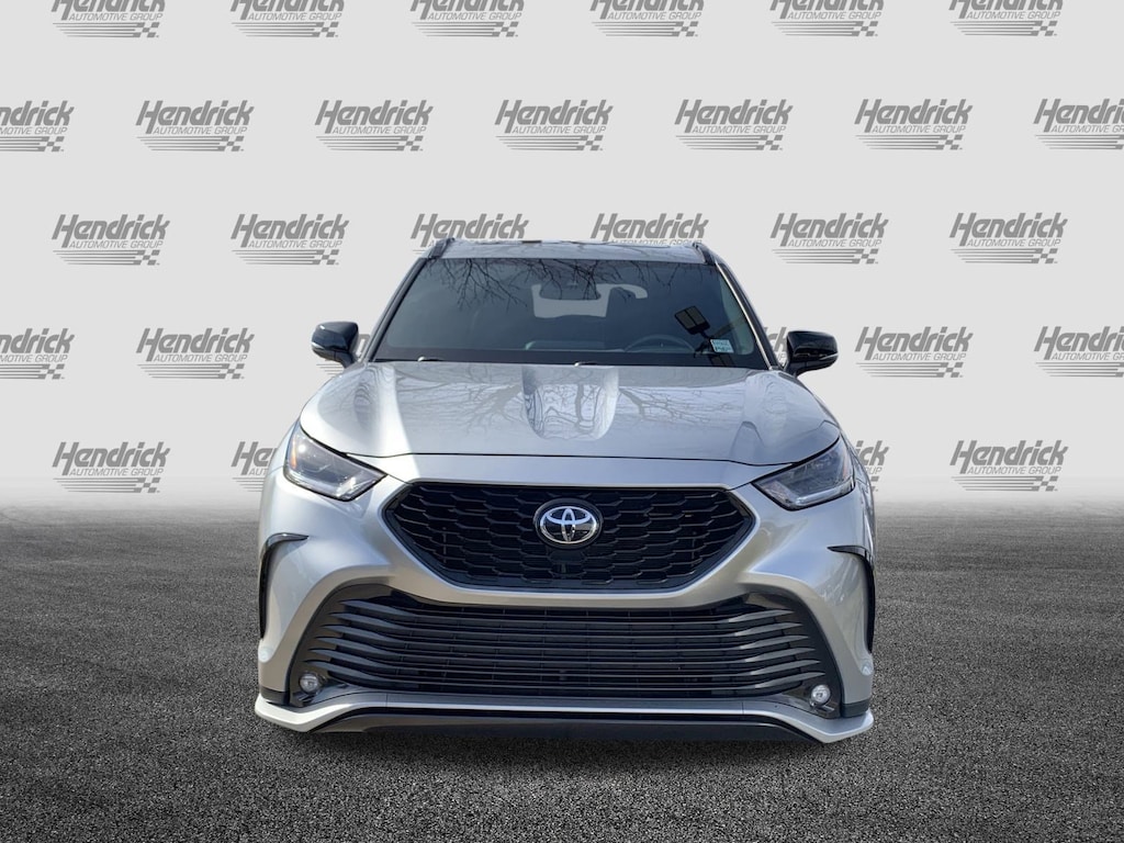 Used 2023 Toyota Highlander XSE SUV