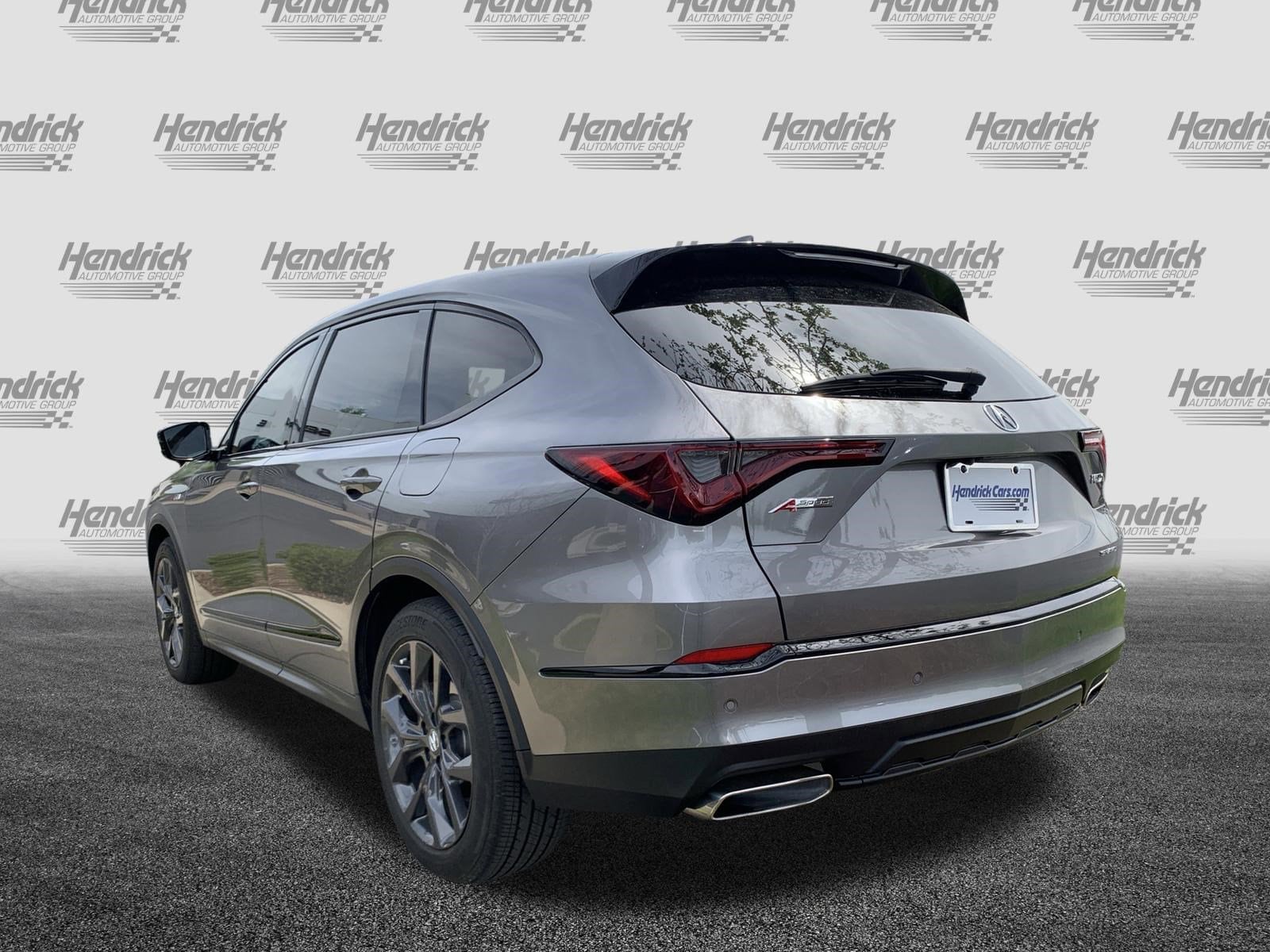 2023 Acura MDX SH-AWD w/A-Spec Package photo 5