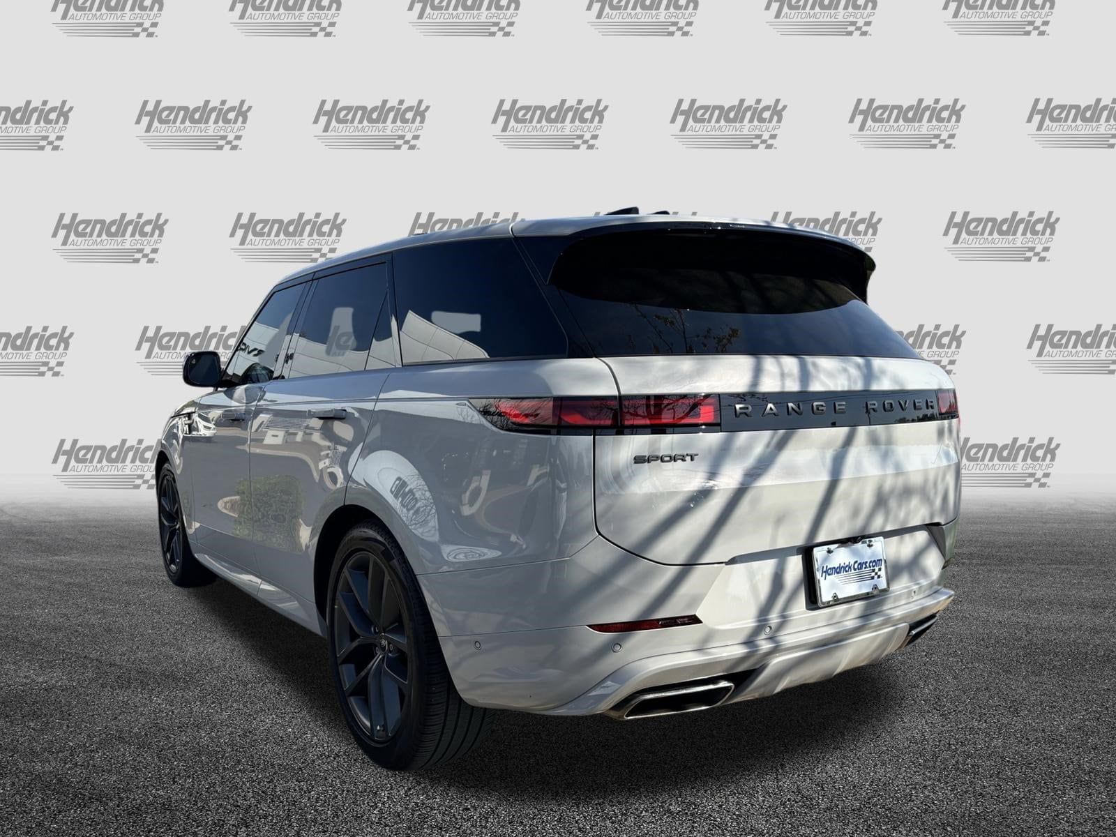 2024 Land Rover Range Rover Sport Dynamic SE photo 5