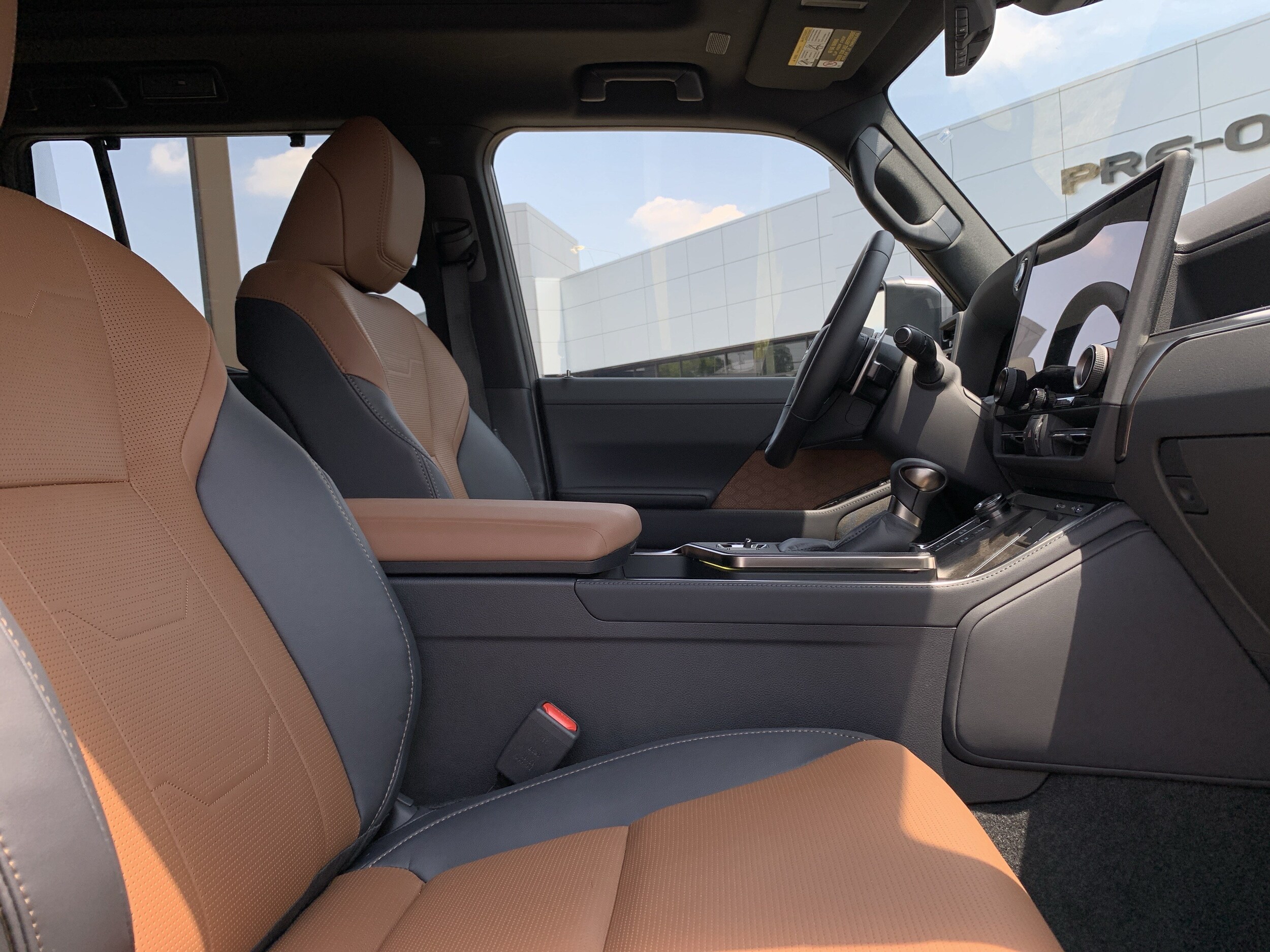 2026 Lexus GX 33