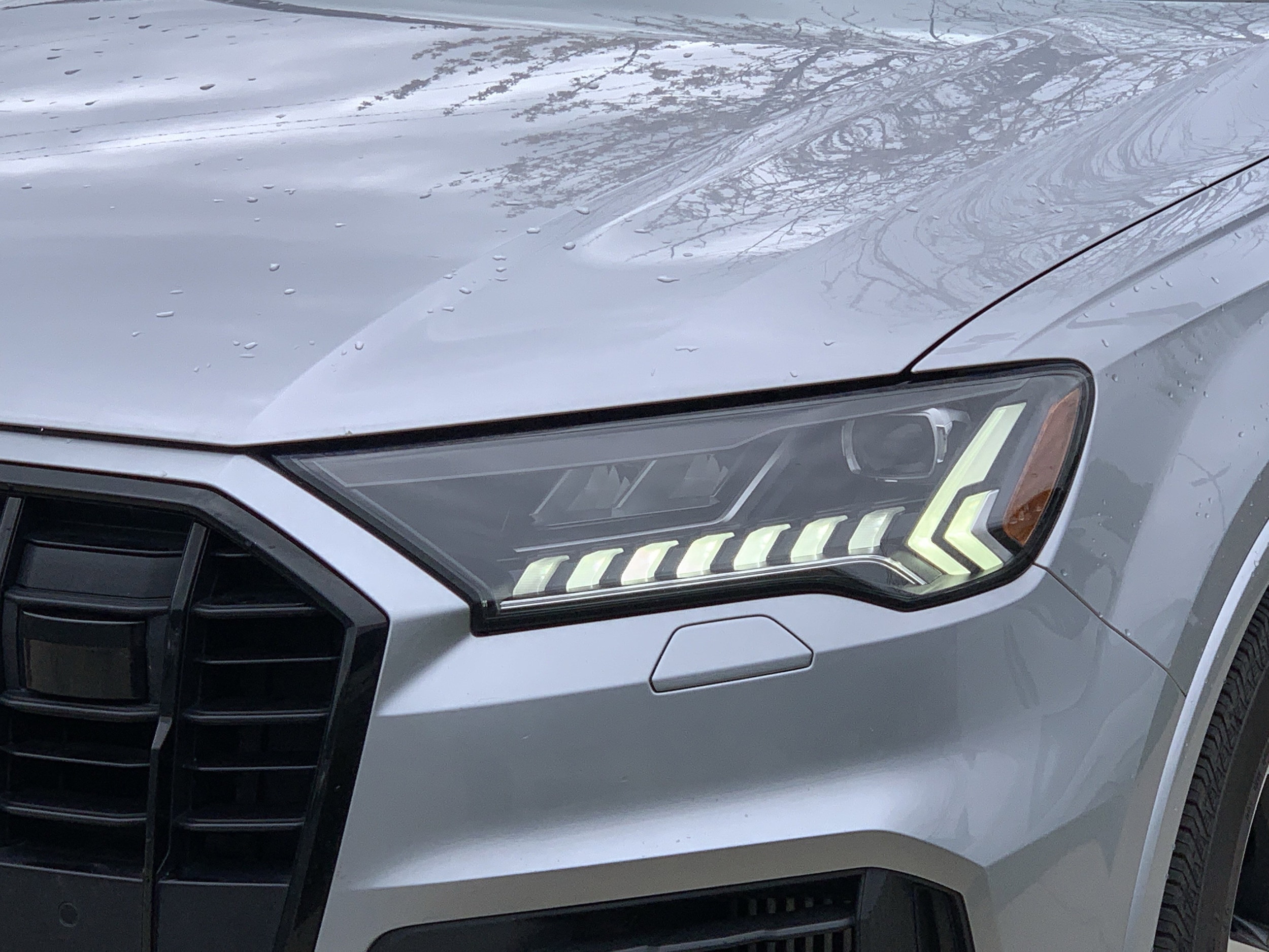 2021 Audi Q7 Prestige photo 4